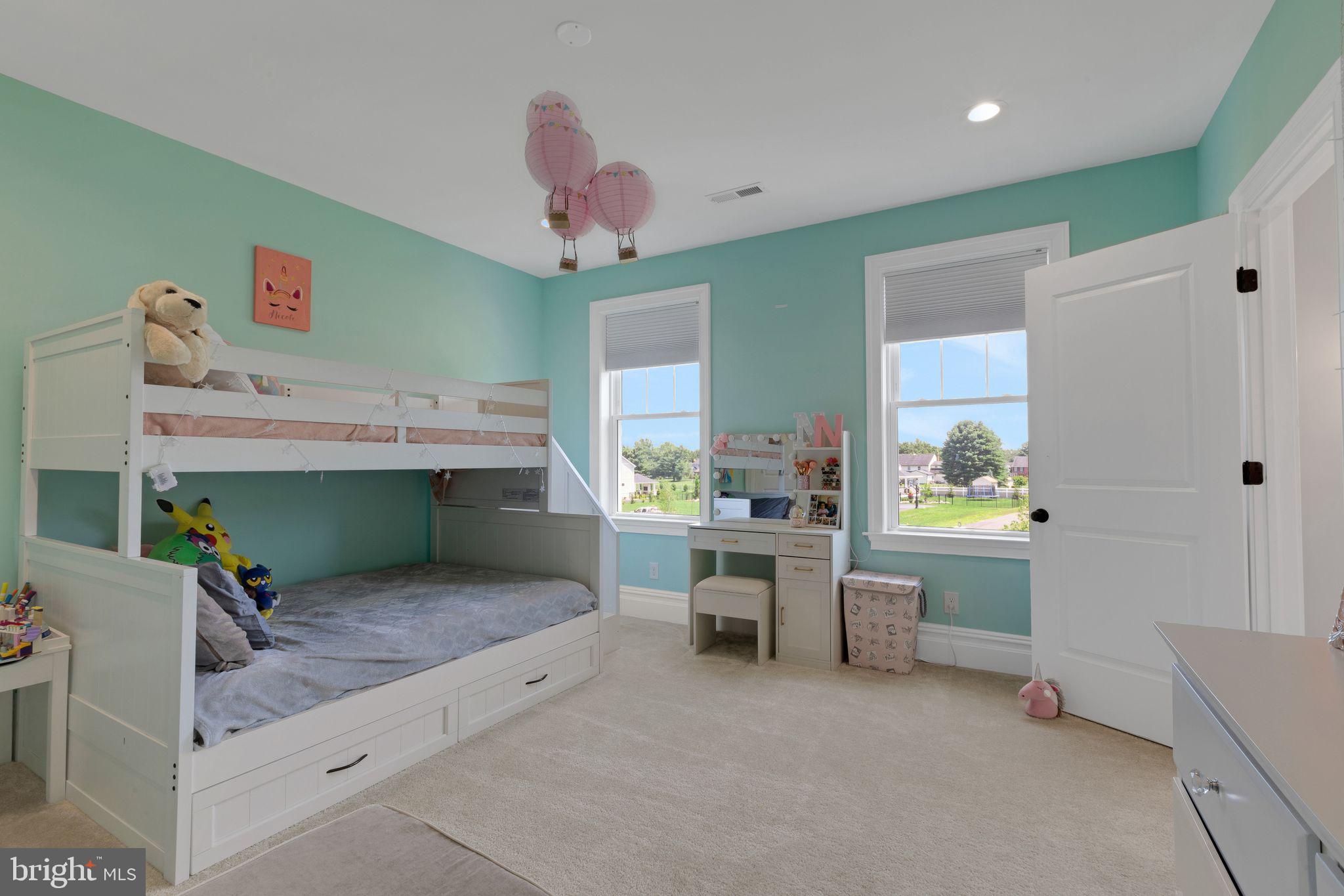 WAVERLY AT NORTHAMPTON - Residential