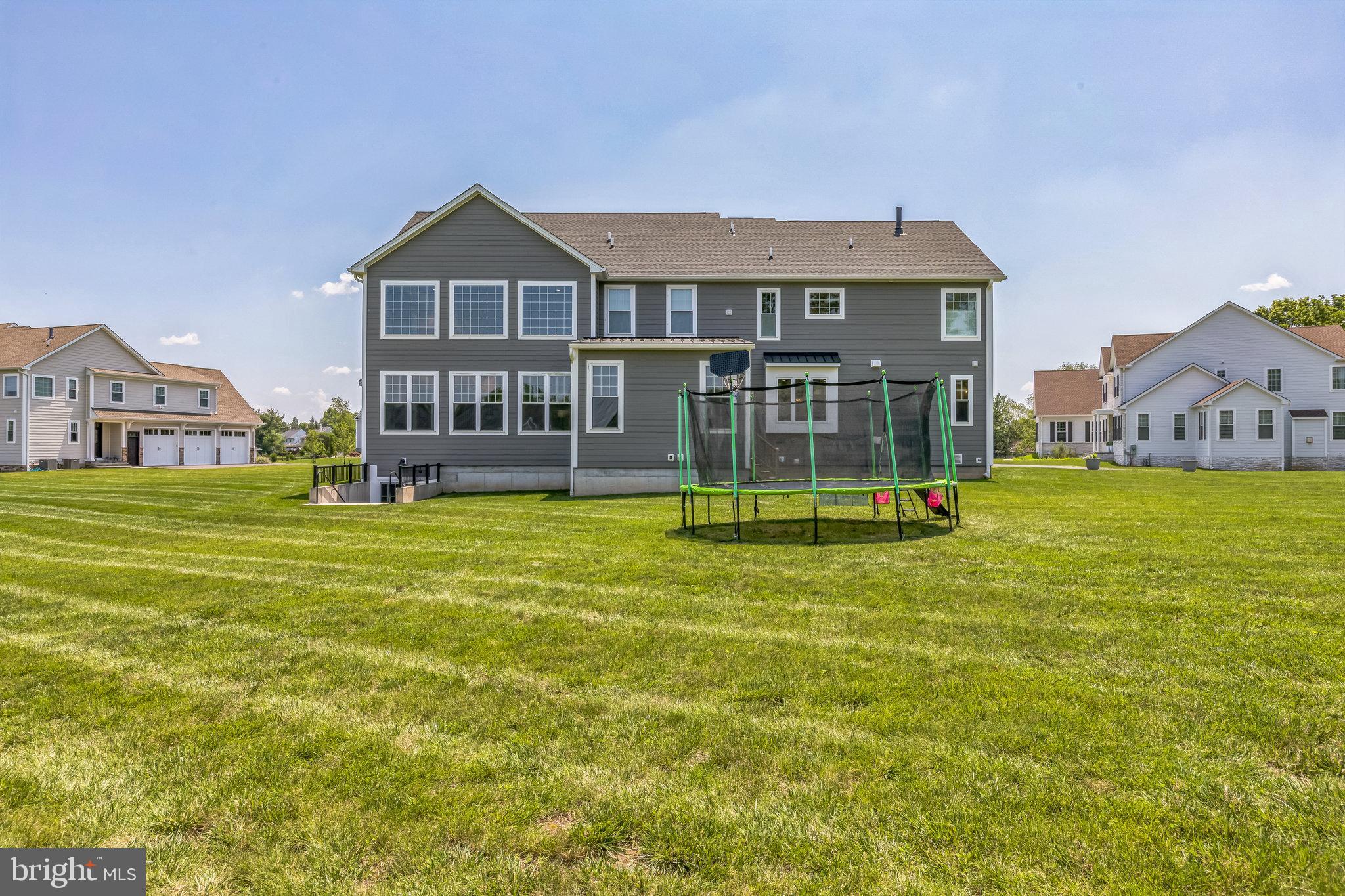 WAVERLY AT NORTHAMPTON - Residential