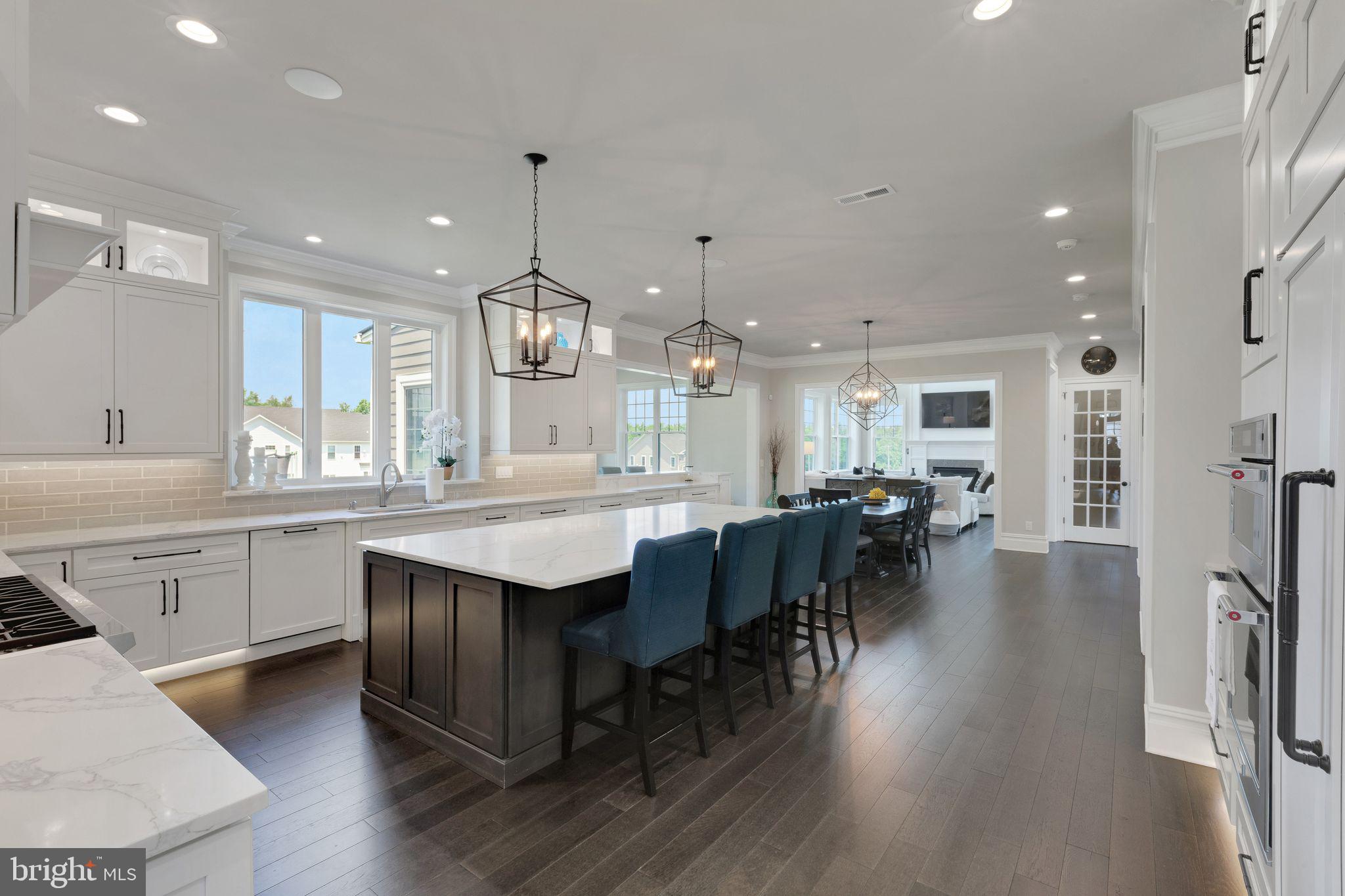 WAVERLY AT NORTHAMPTON - Residential