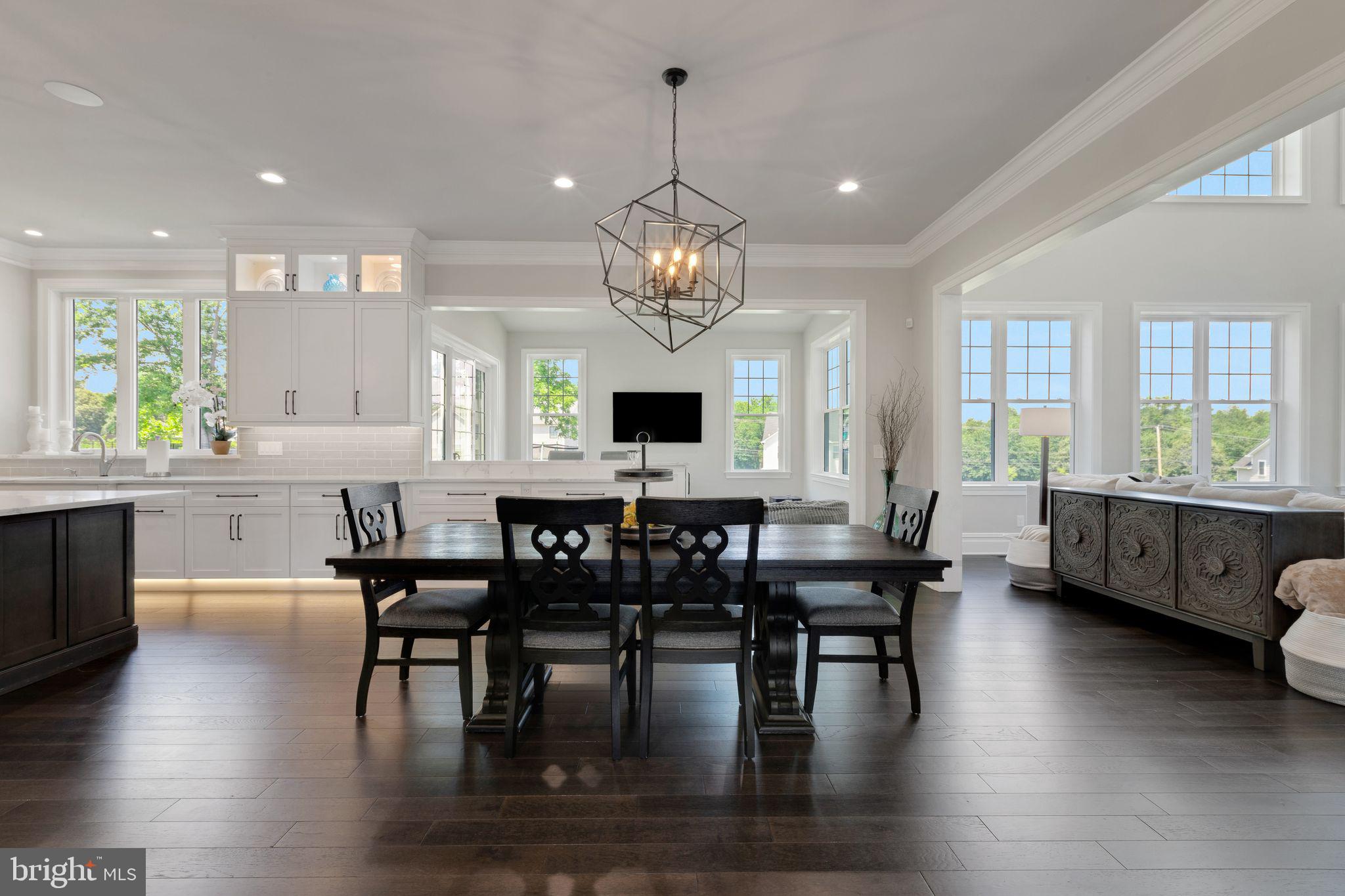 WAVERLY AT NORTHAMPTON - Residential