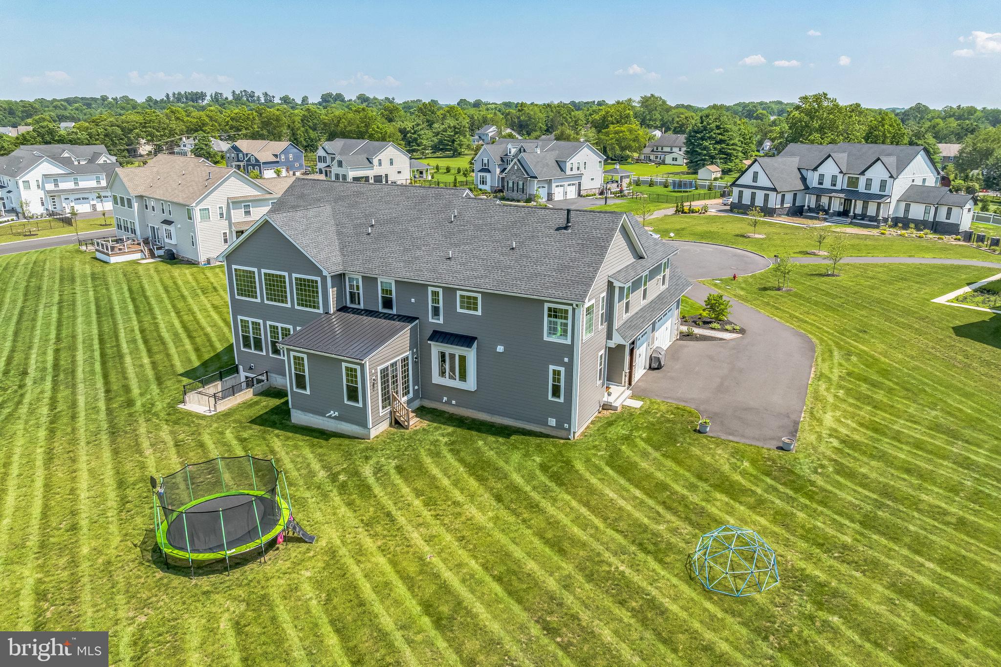 WAVERLY AT NORTHAMPTON - Residential