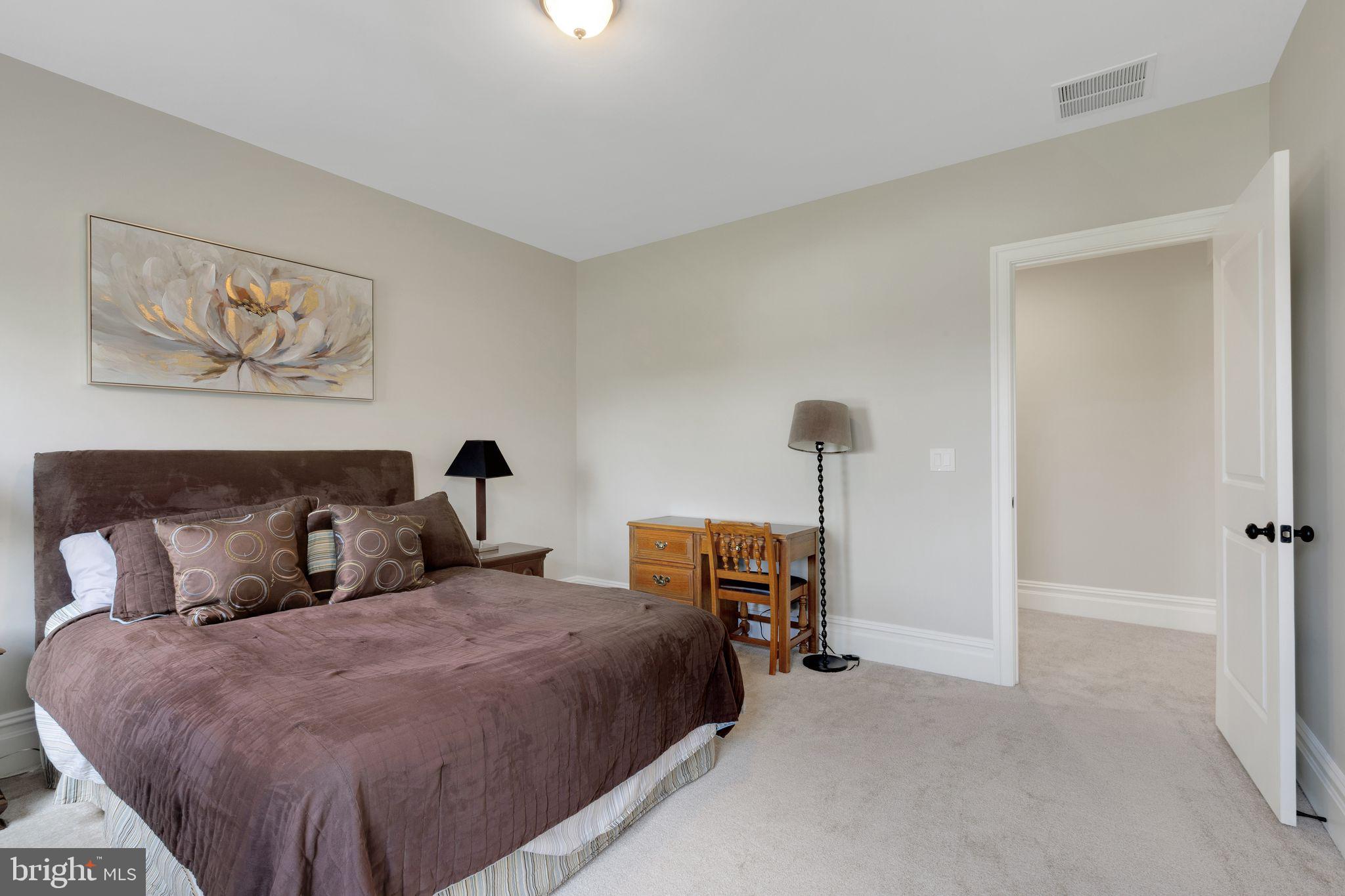 WAVERLY AT NORTHAMPTON - Residential