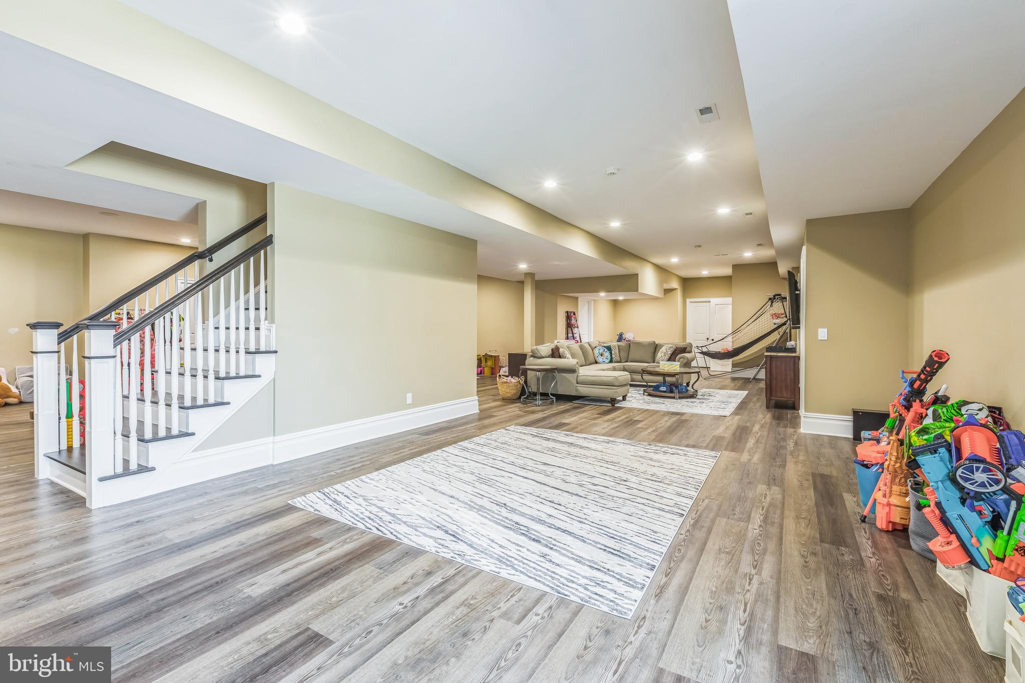 WAVERLY AT NORTHAMPTON - Residential