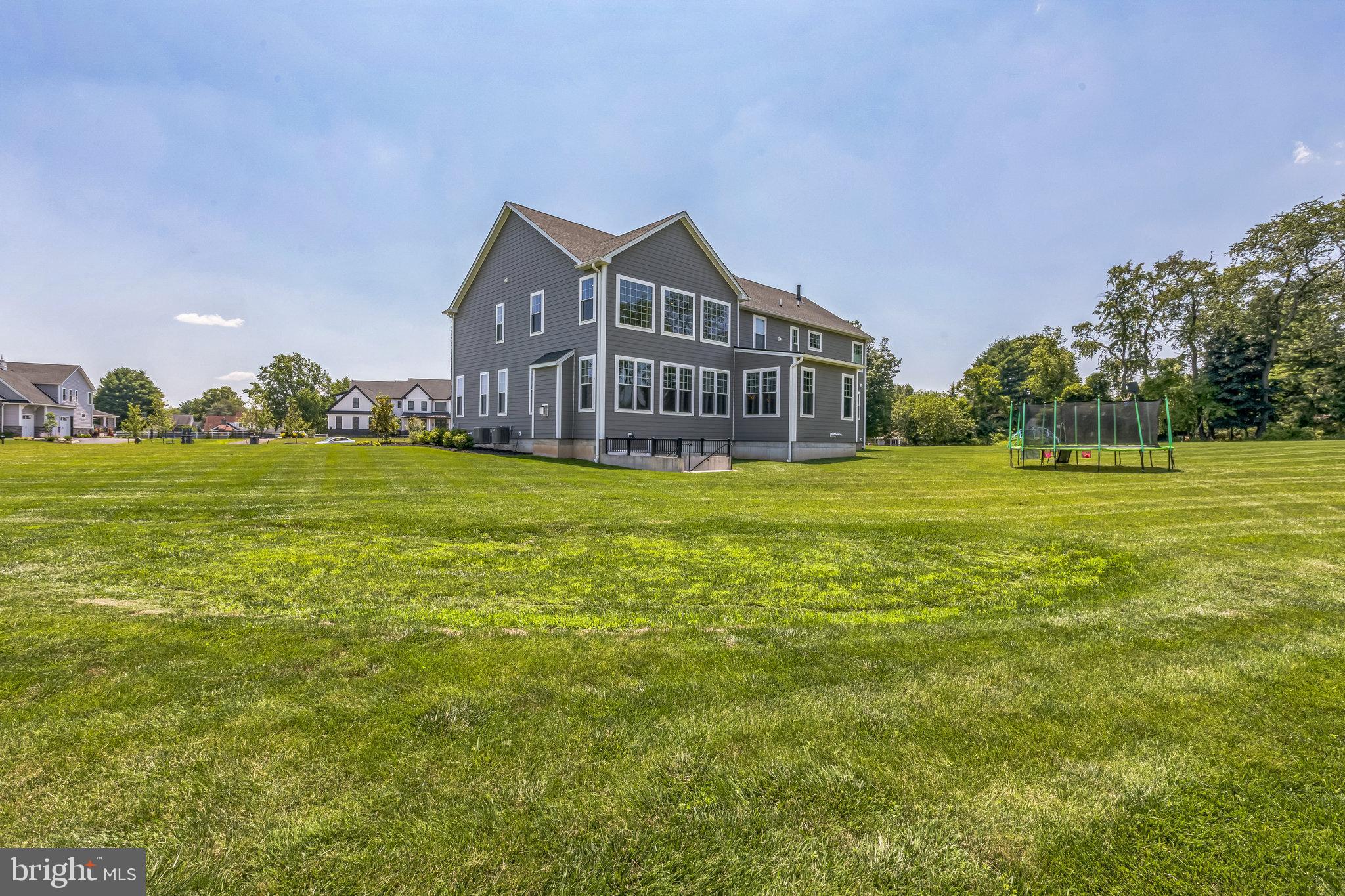 WAVERLY AT NORTHAMPTON - Residential