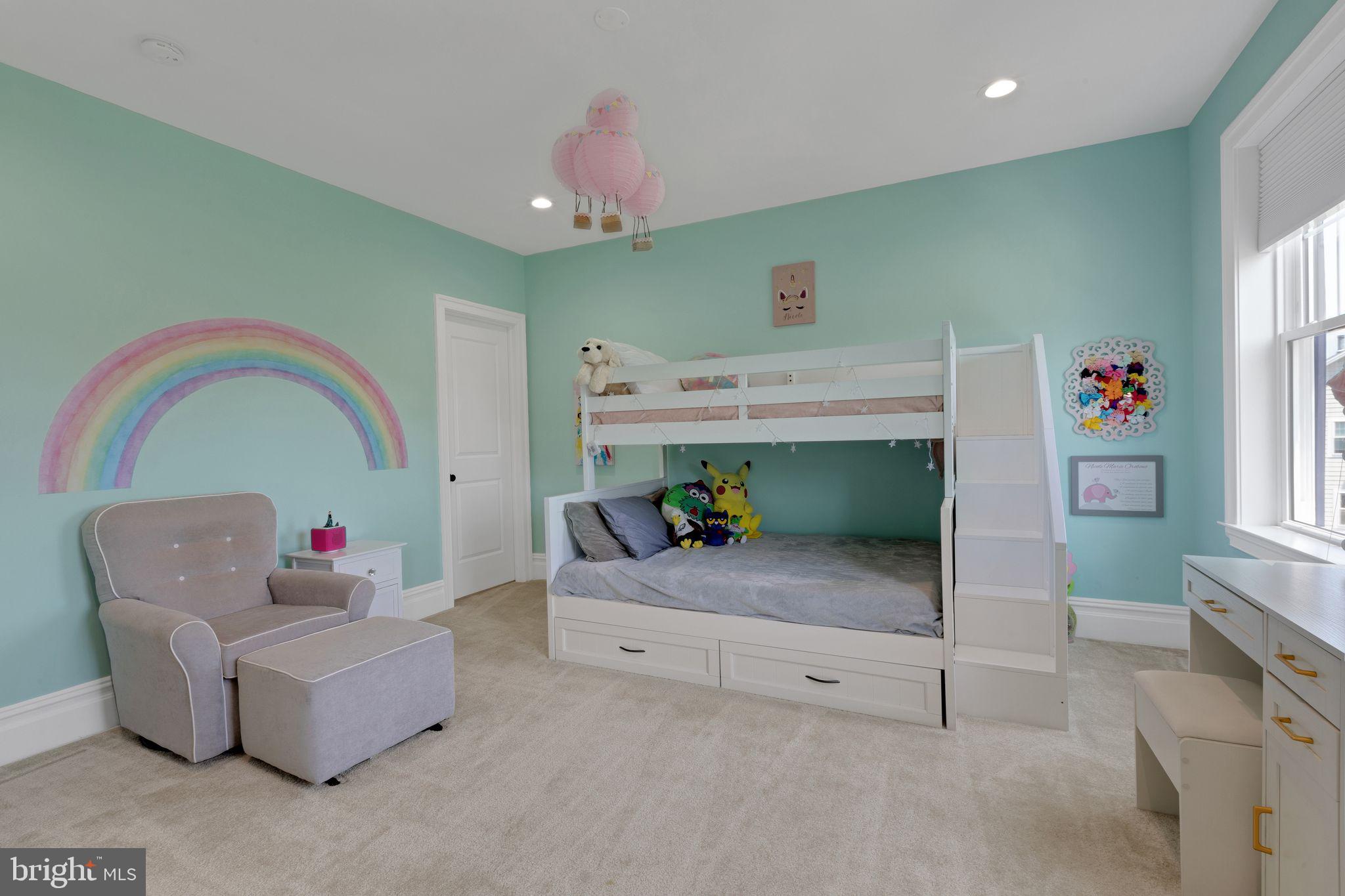 WAVERLY AT NORTHAMPTON - Residential