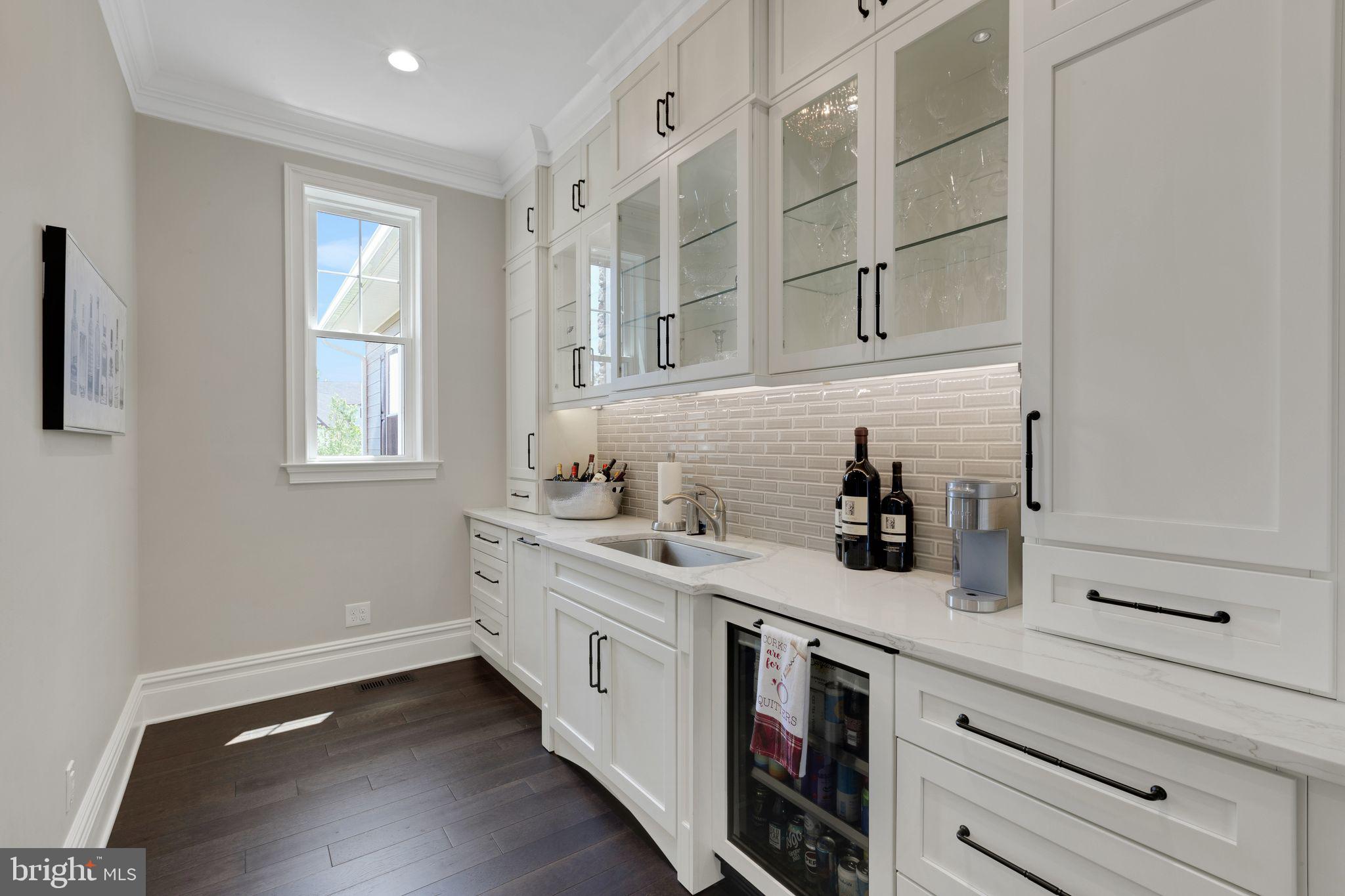 WAVERLY AT NORTHAMPTON - Residential