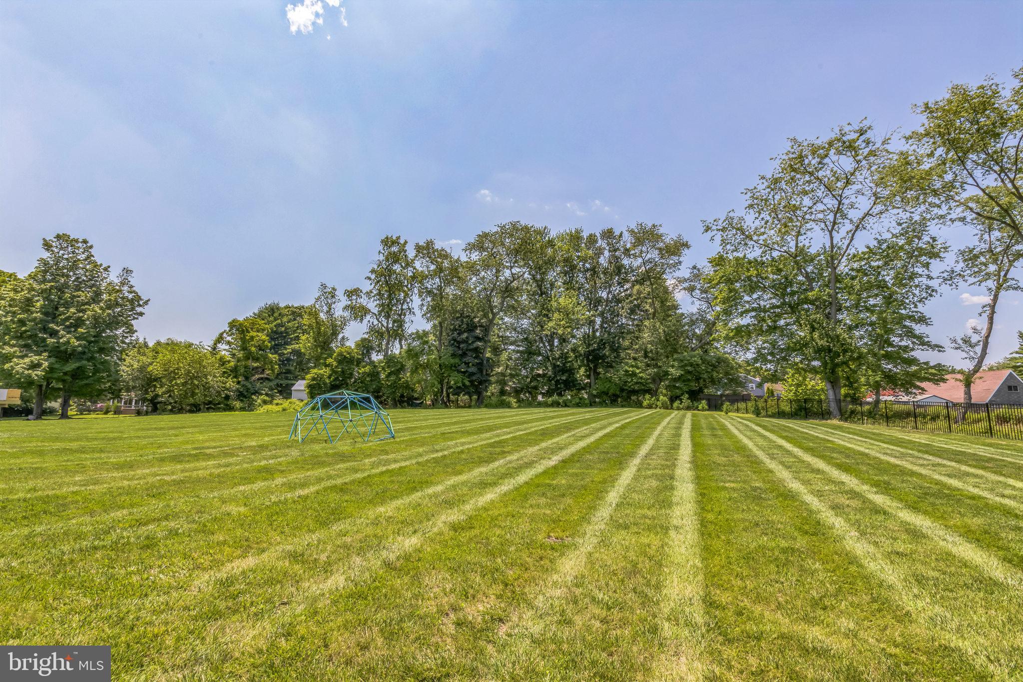 WAVERLY AT NORTHAMPTON - Residential