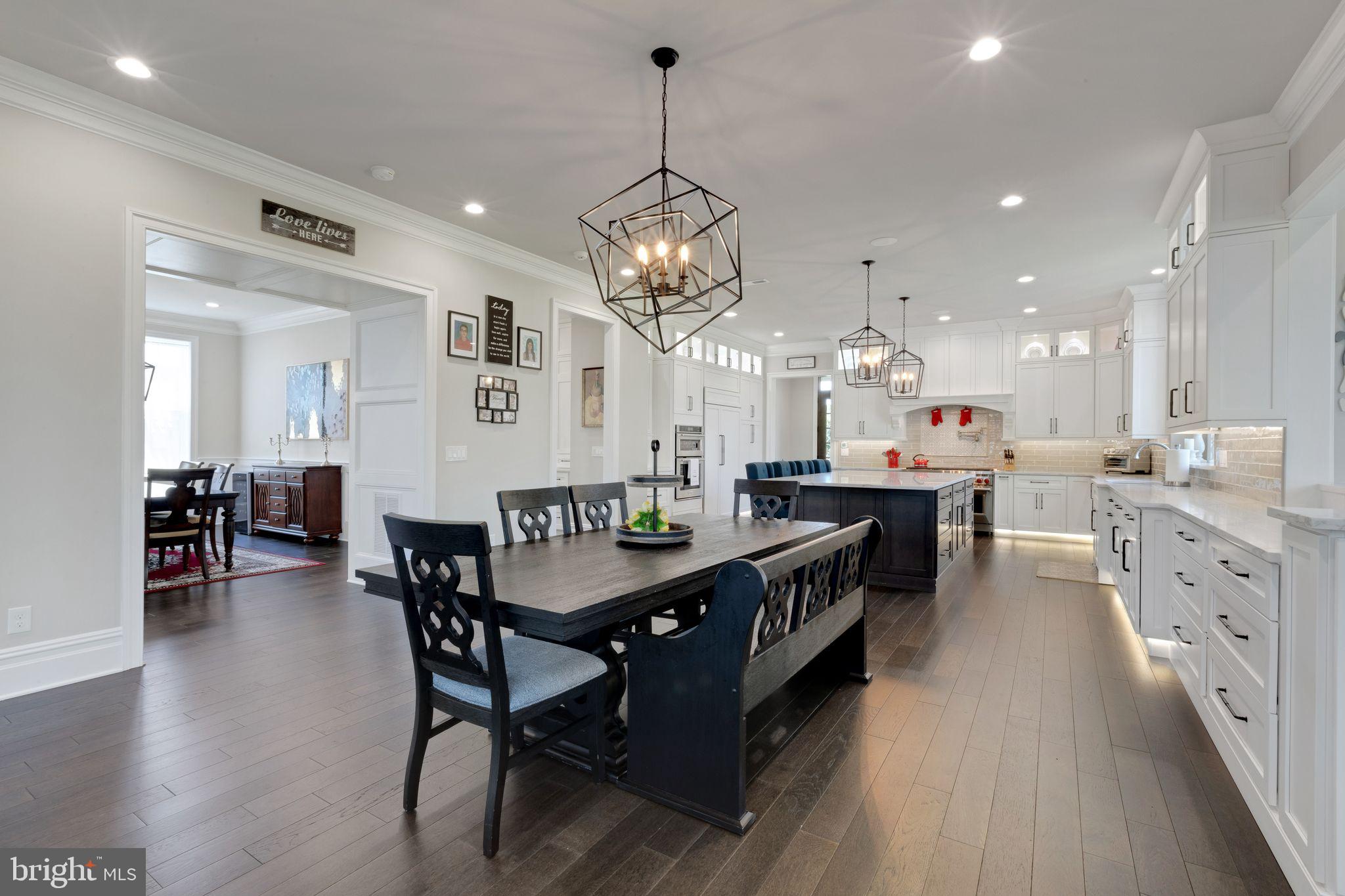 WAVERLY AT NORTHAMPTON - Residential