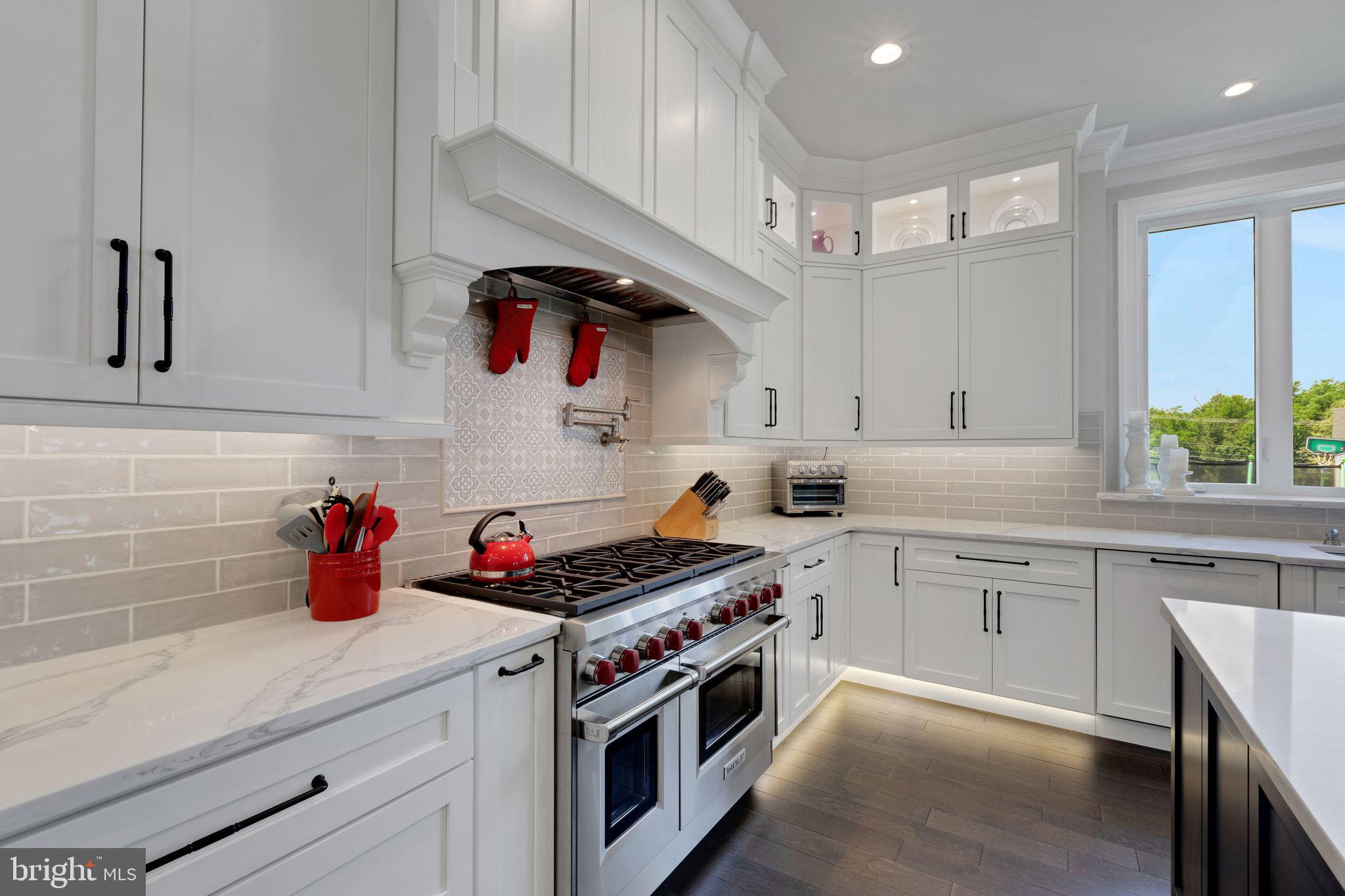 WAVERLY AT NORTHAMPTON - Residential