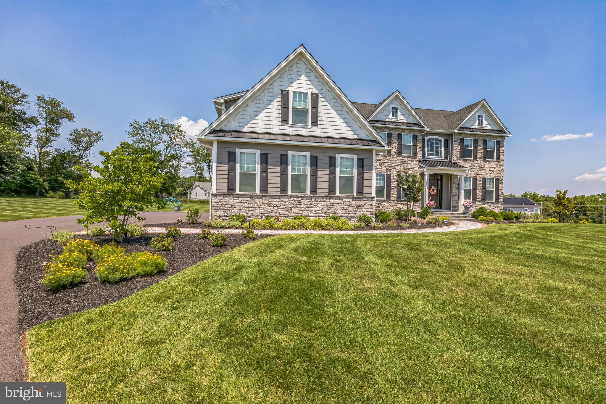 WAVERLY AT NORTHAMPTON - Residential