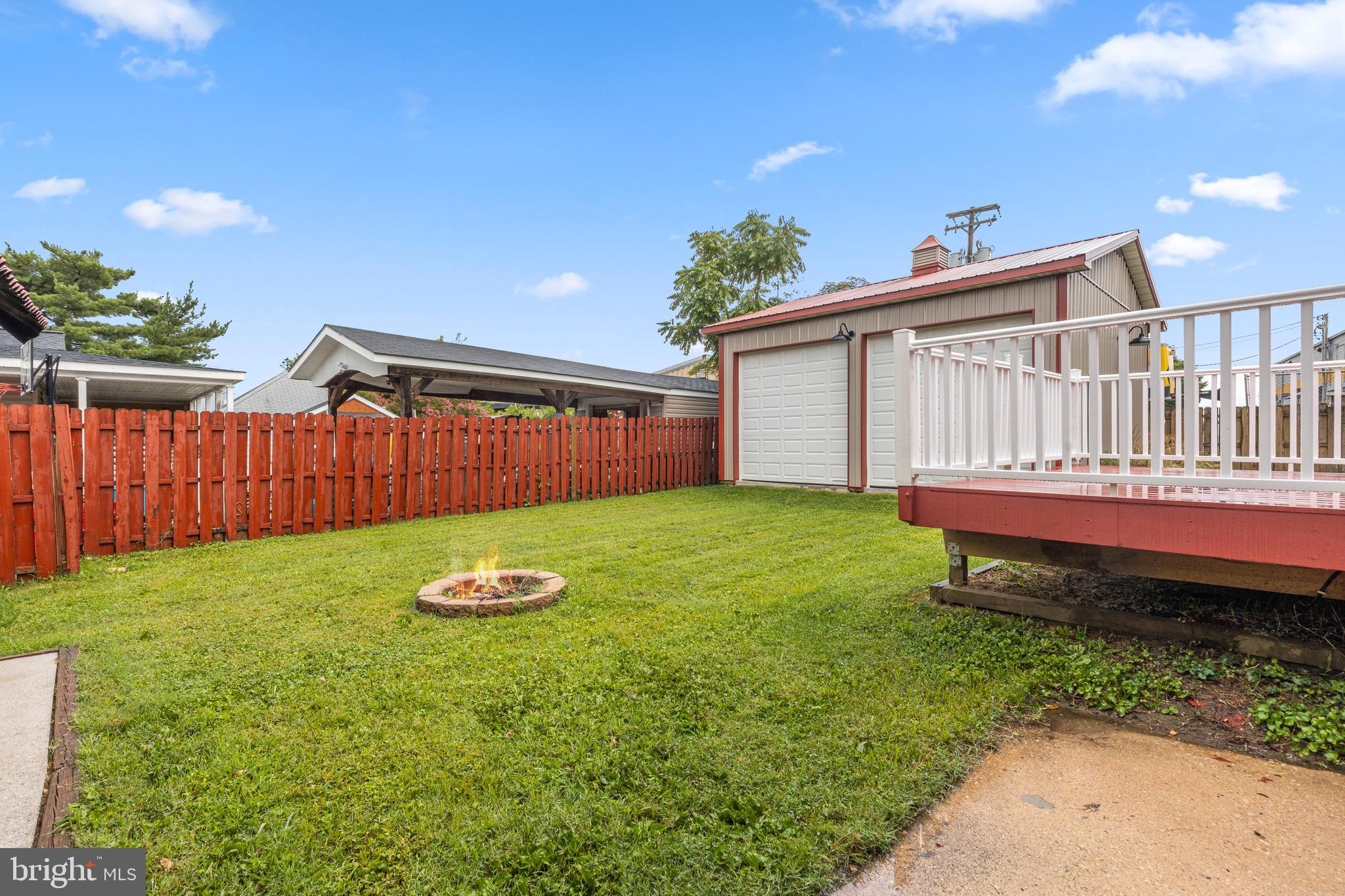 PHILADELPHIA HEIGHTS - Residential