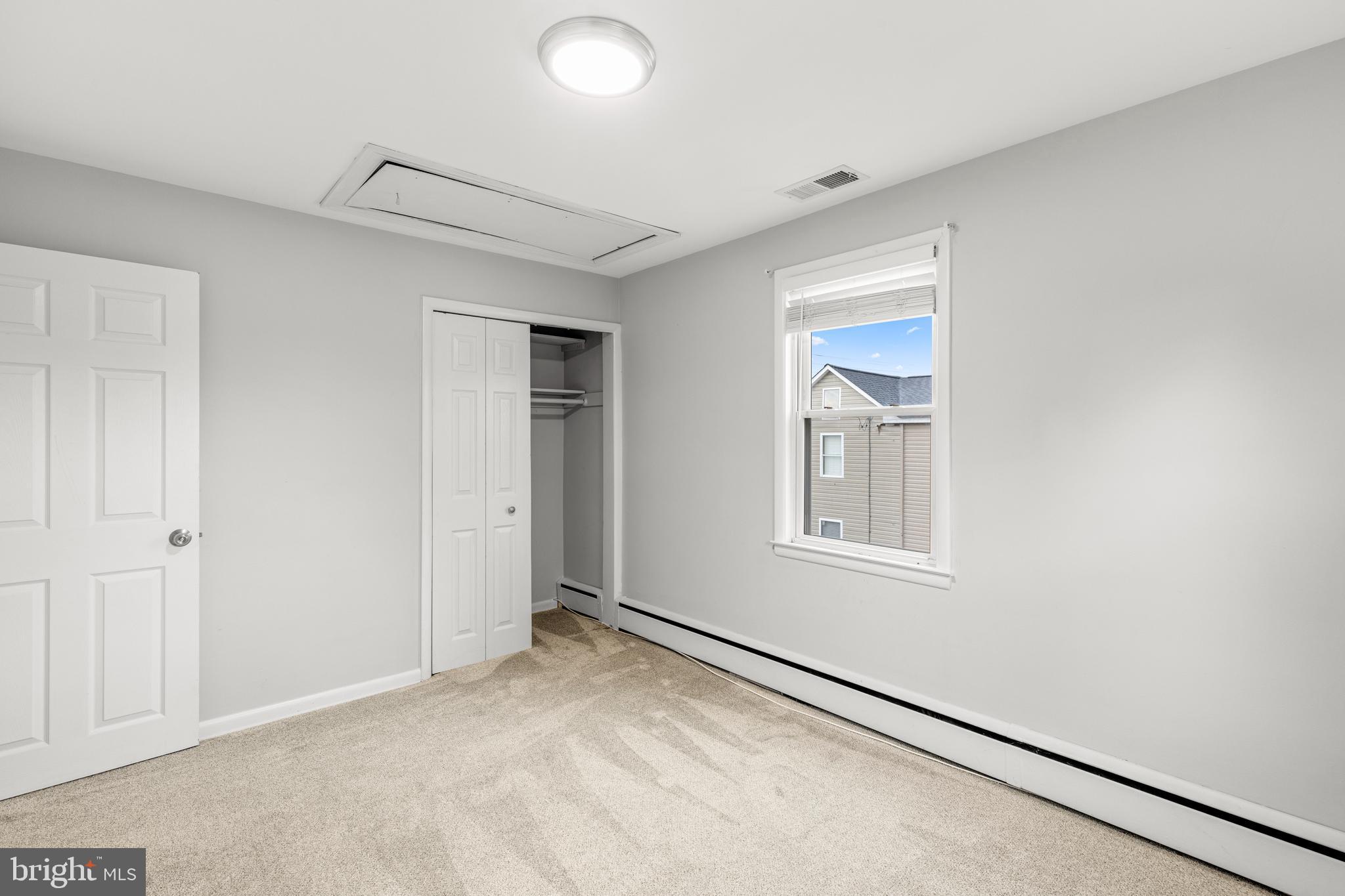 PHILADELPHIA HEIGHTS - Residential