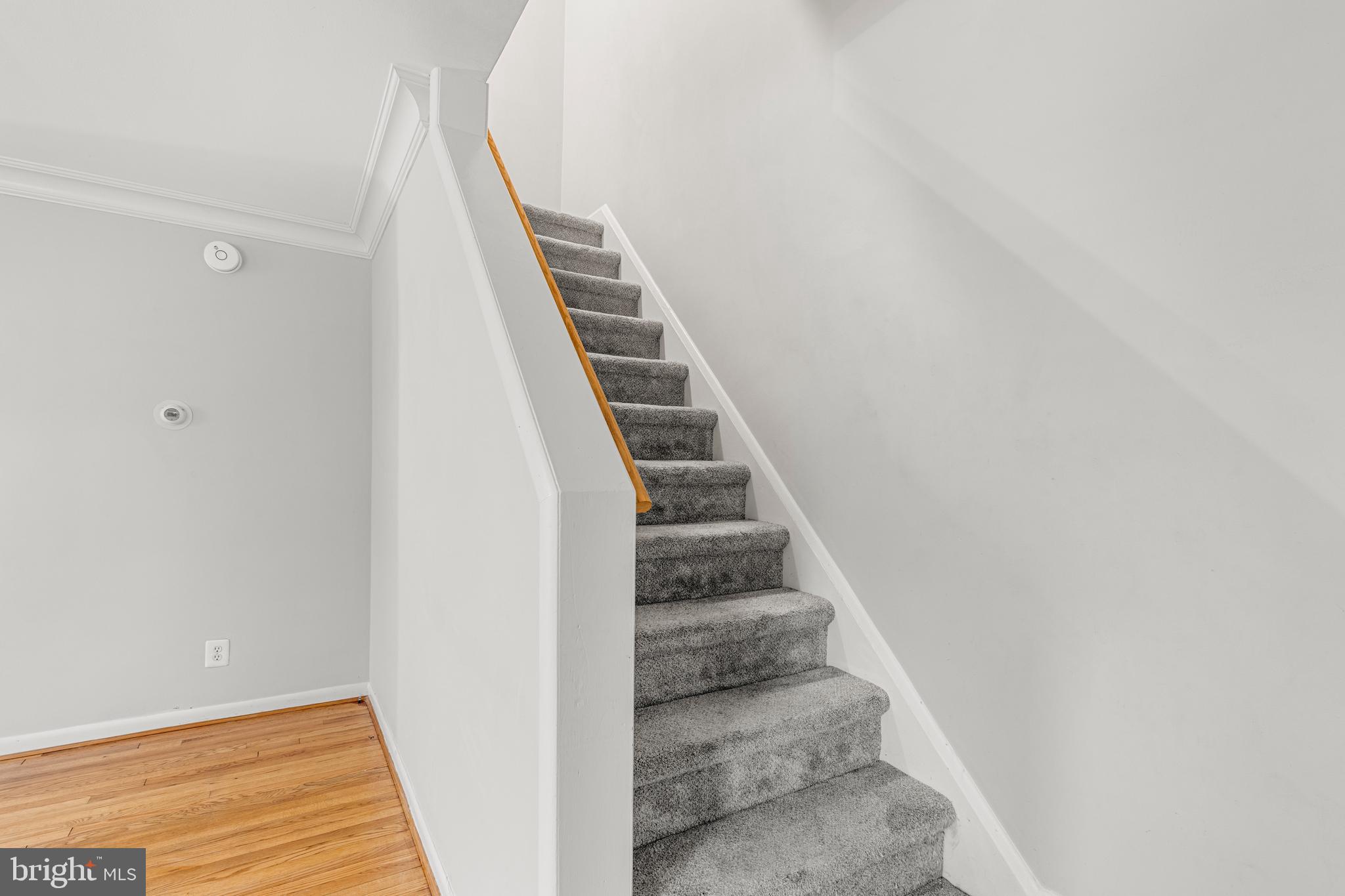 PHILADELPHIA HEIGHTS - Residential