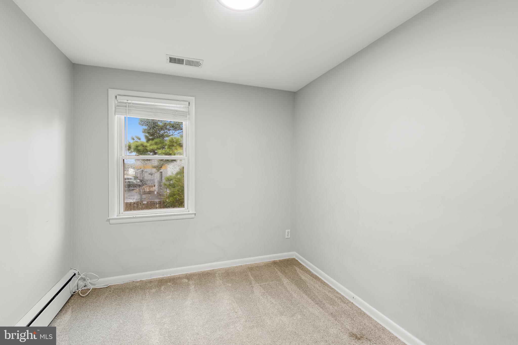 PHILADELPHIA HEIGHTS - Residential