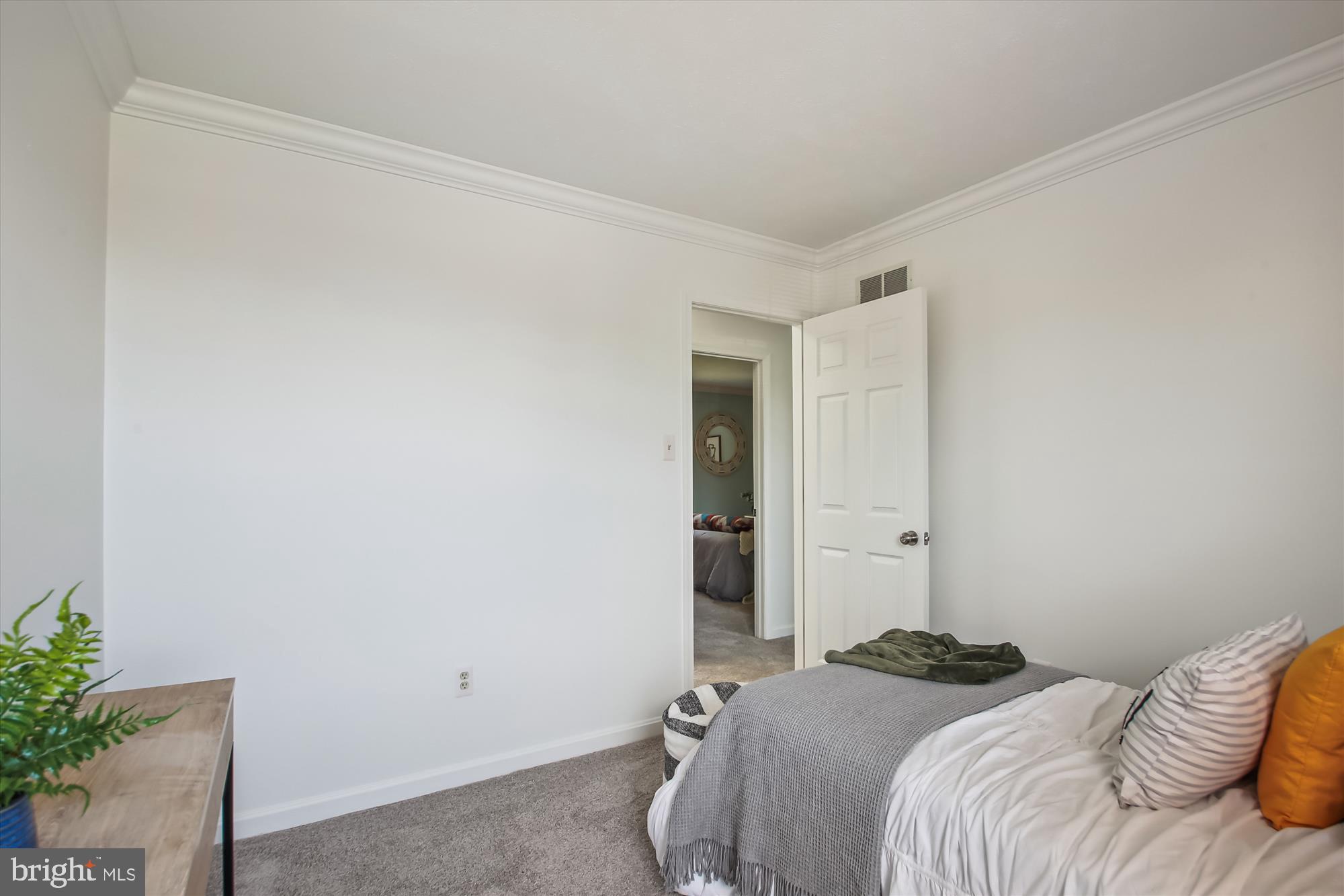 ELDERSBURG ESTATES - Residential