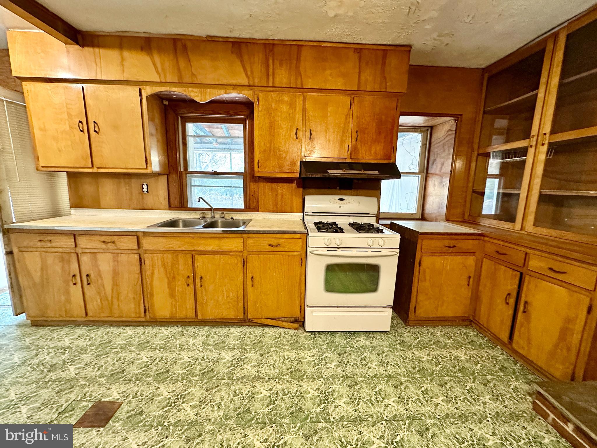 CATONSVILLE - Residential