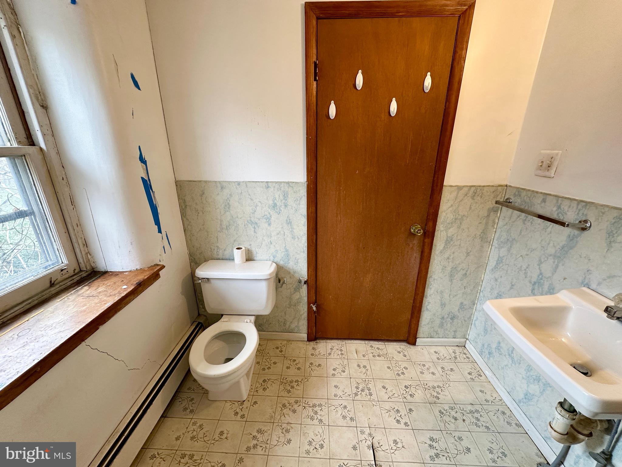 CATONSVILLE - Residential