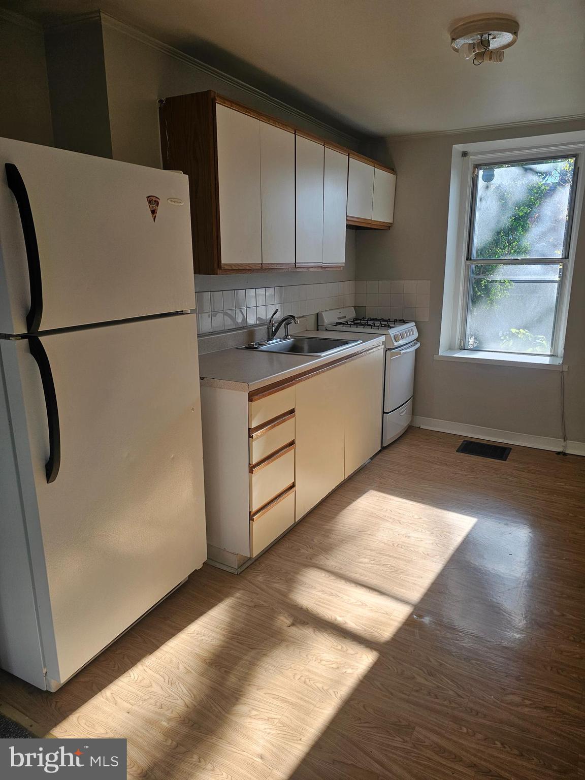 MANAYUNK - Residential Lease