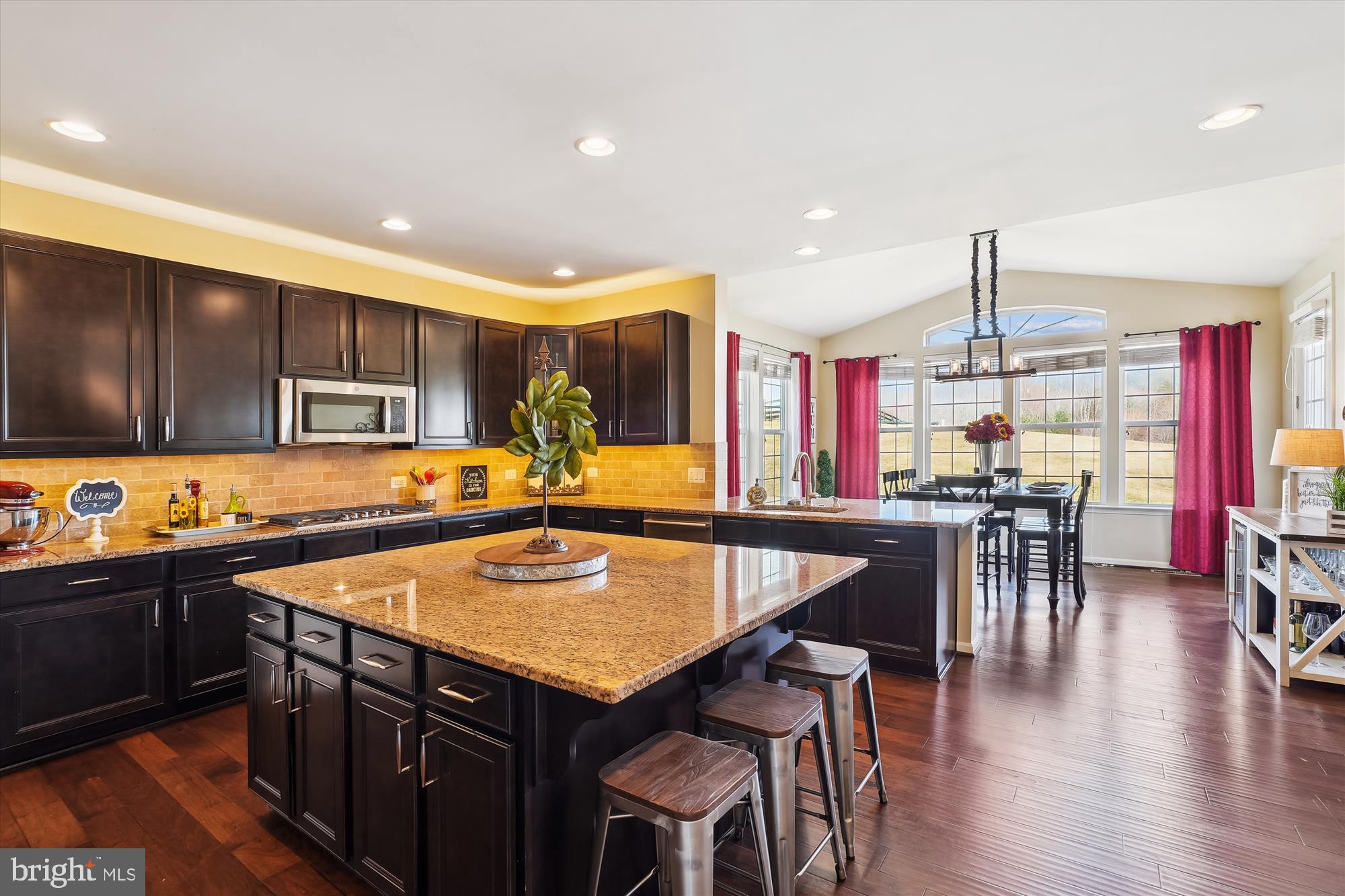 JAMISONS FARM - Residential