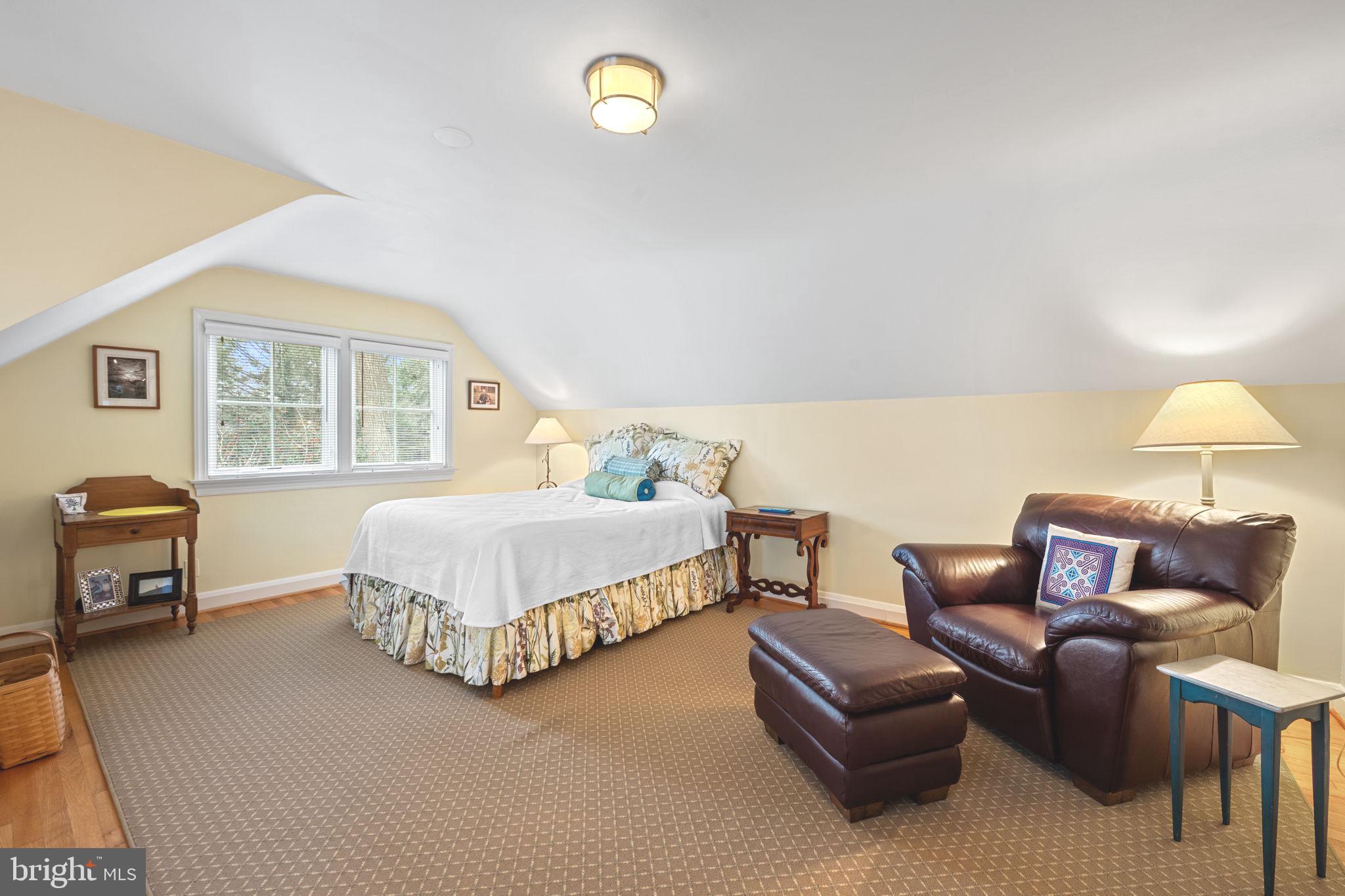 RUXTON - Residential