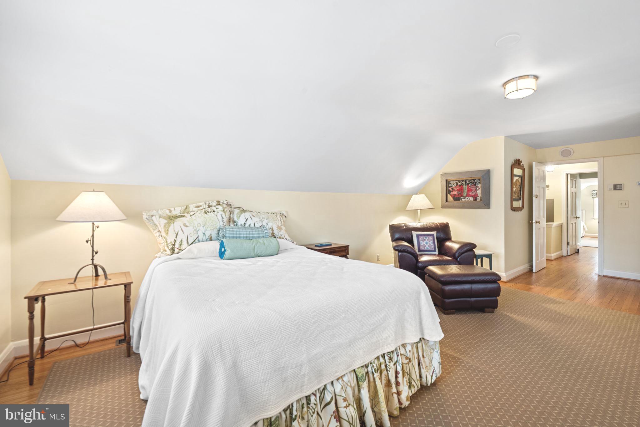 RUXTON - Residential