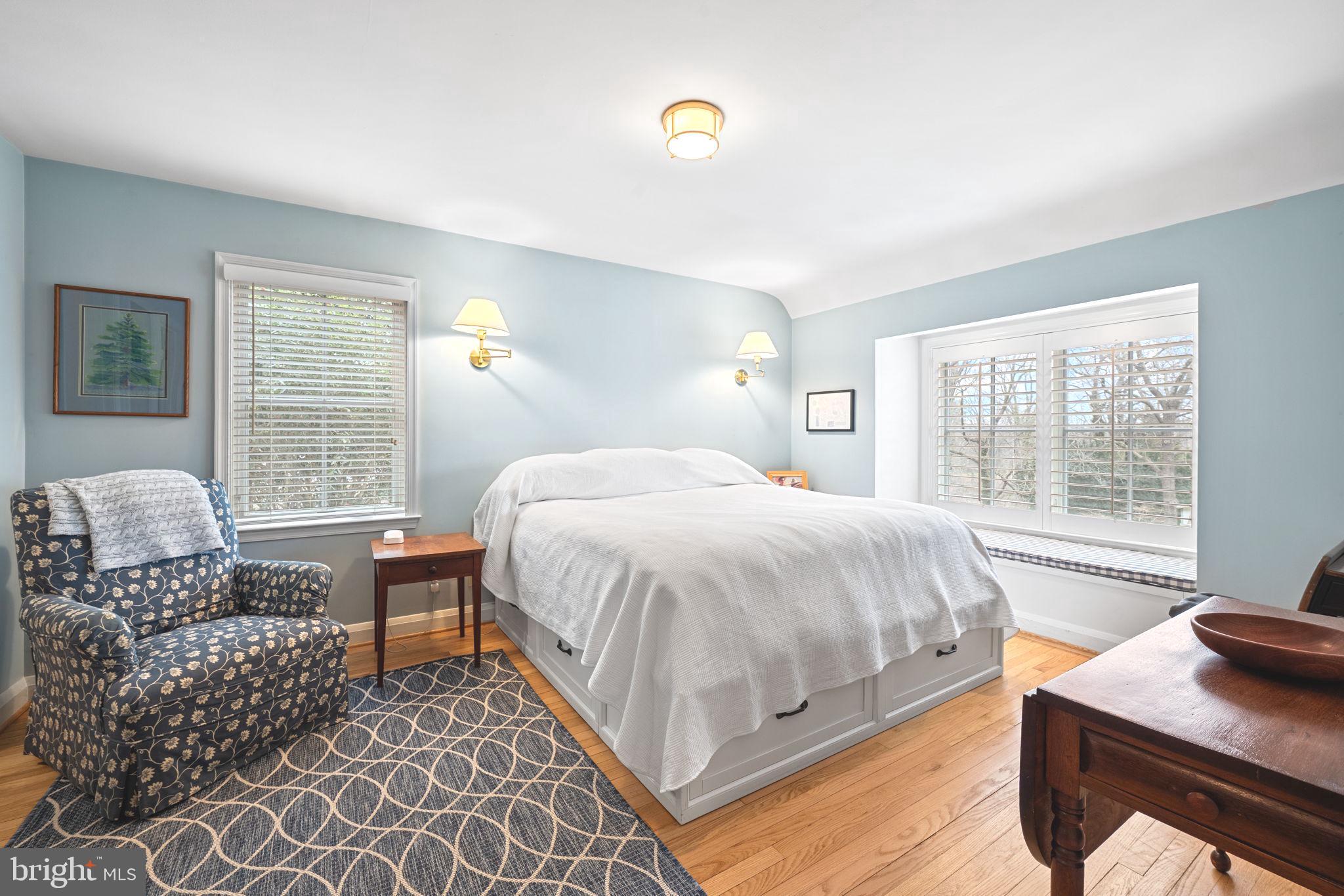 RUXTON - Residential