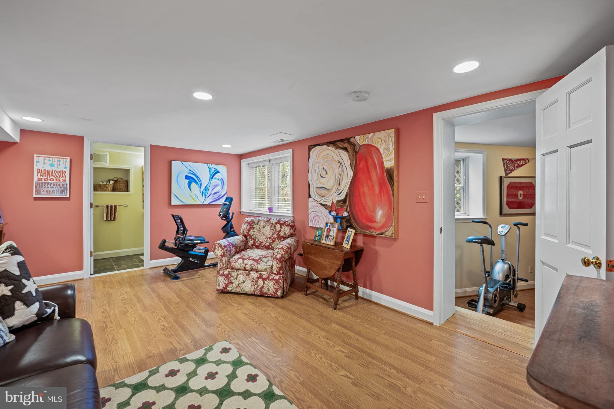 RUXTON - Residential