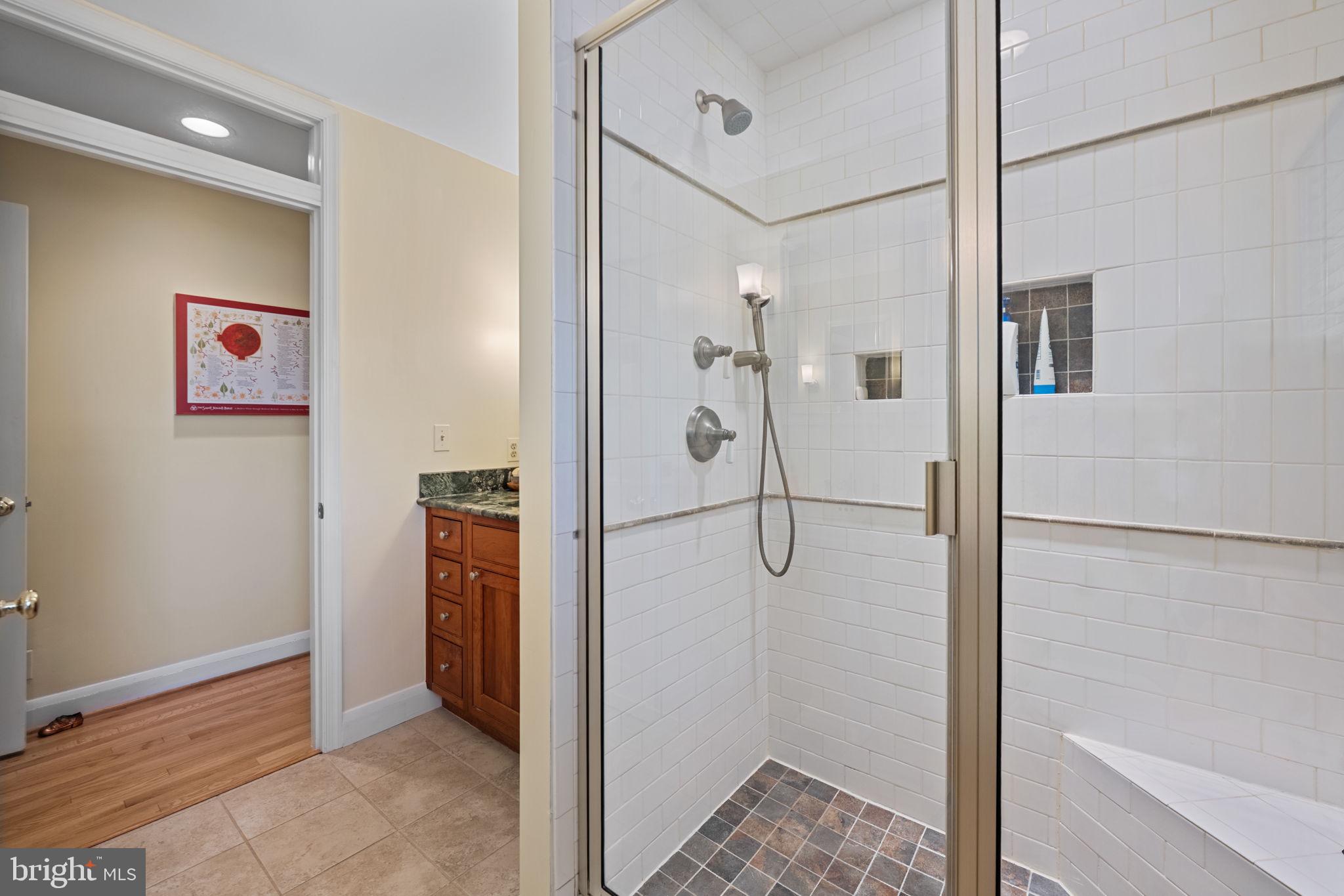 RUXTON - Residential