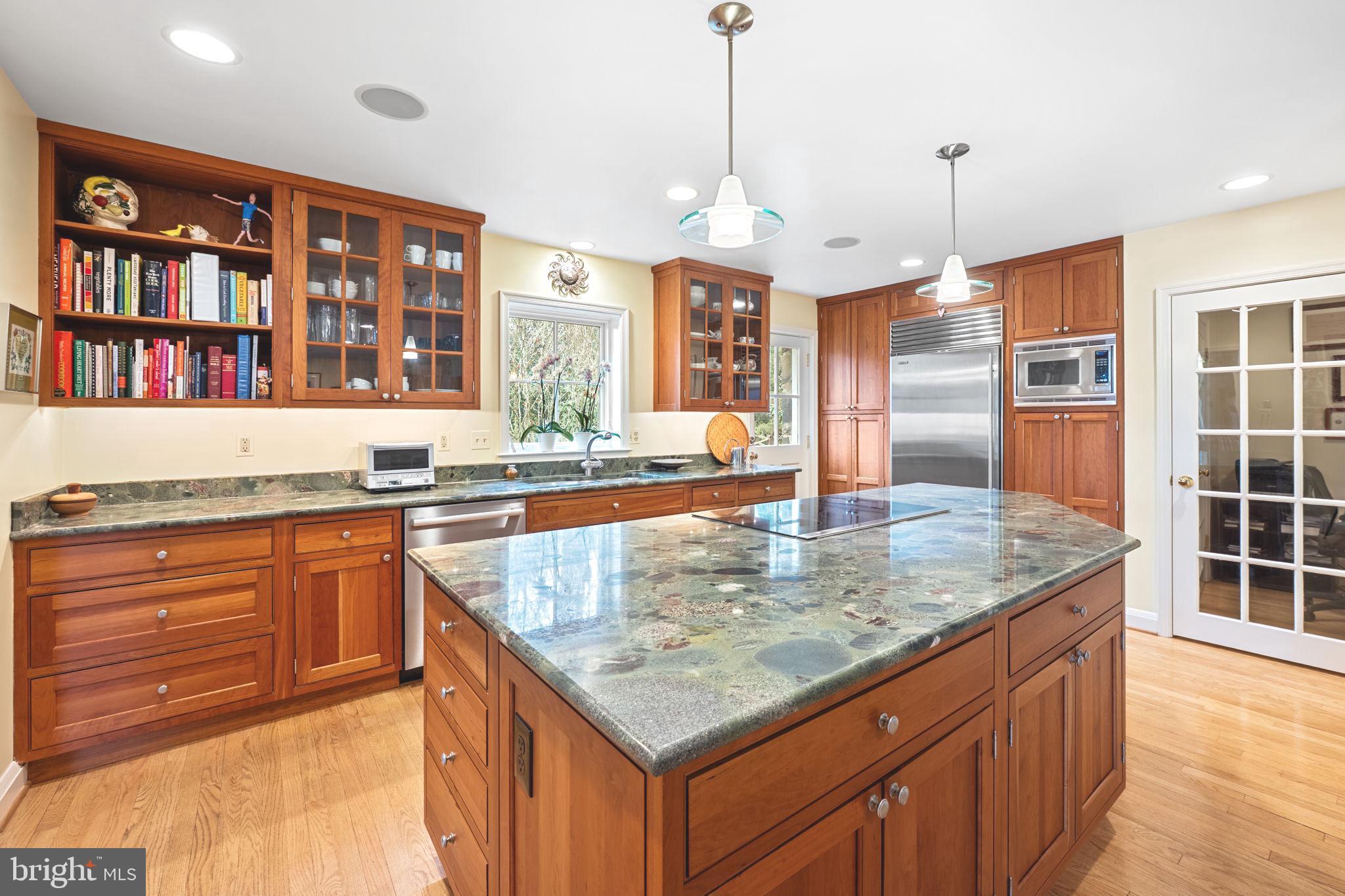 RUXTON - Residential