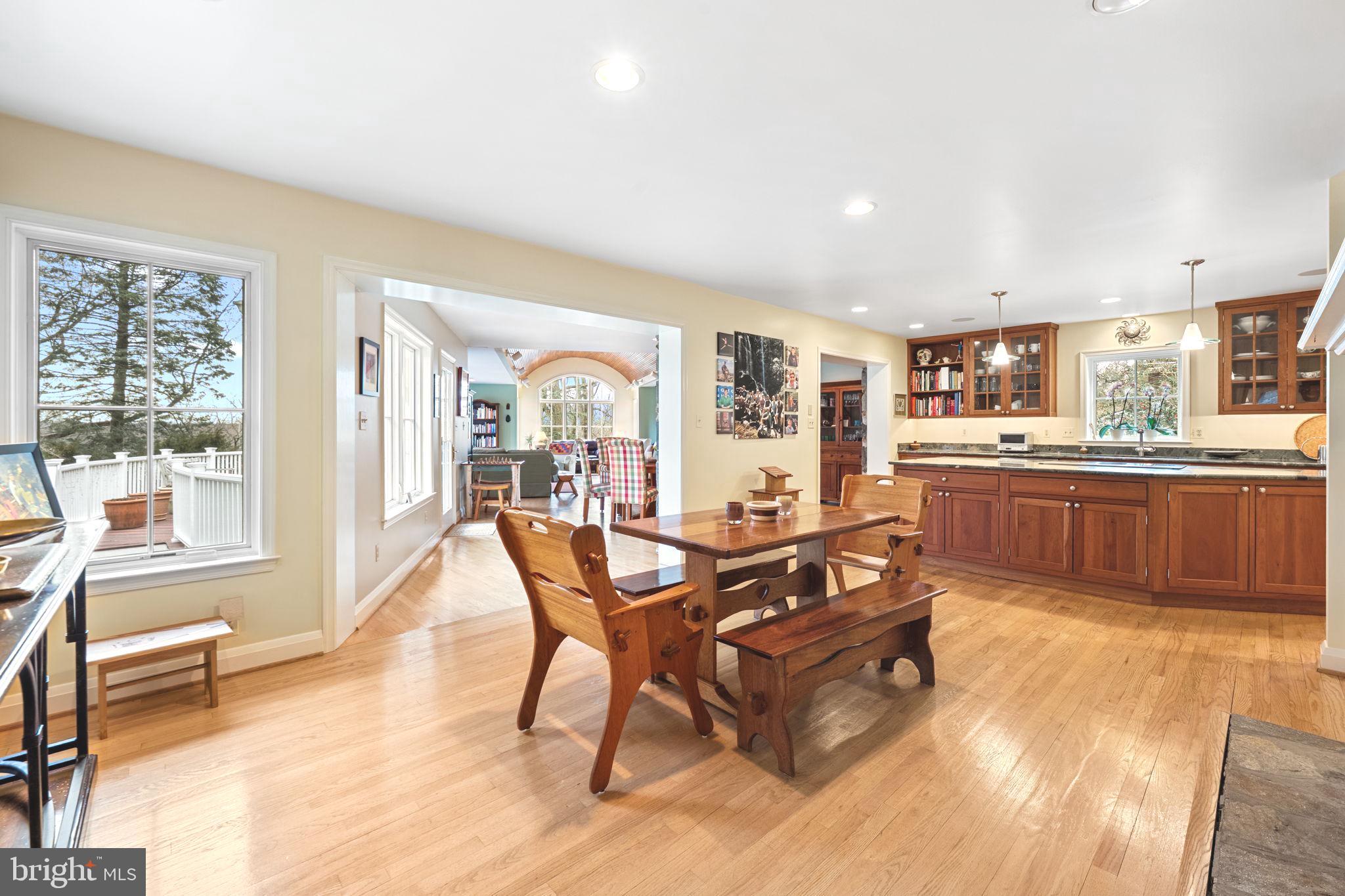 RUXTON - Residential