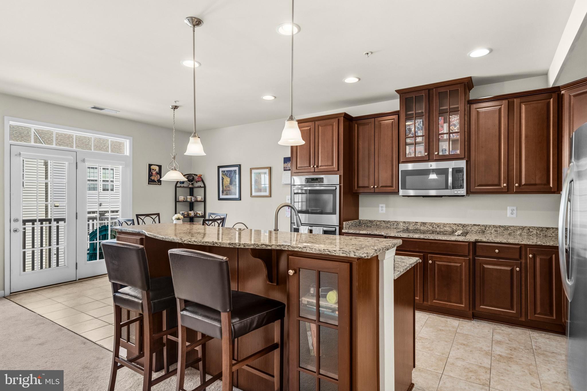 MARKET SQUARE - Residential