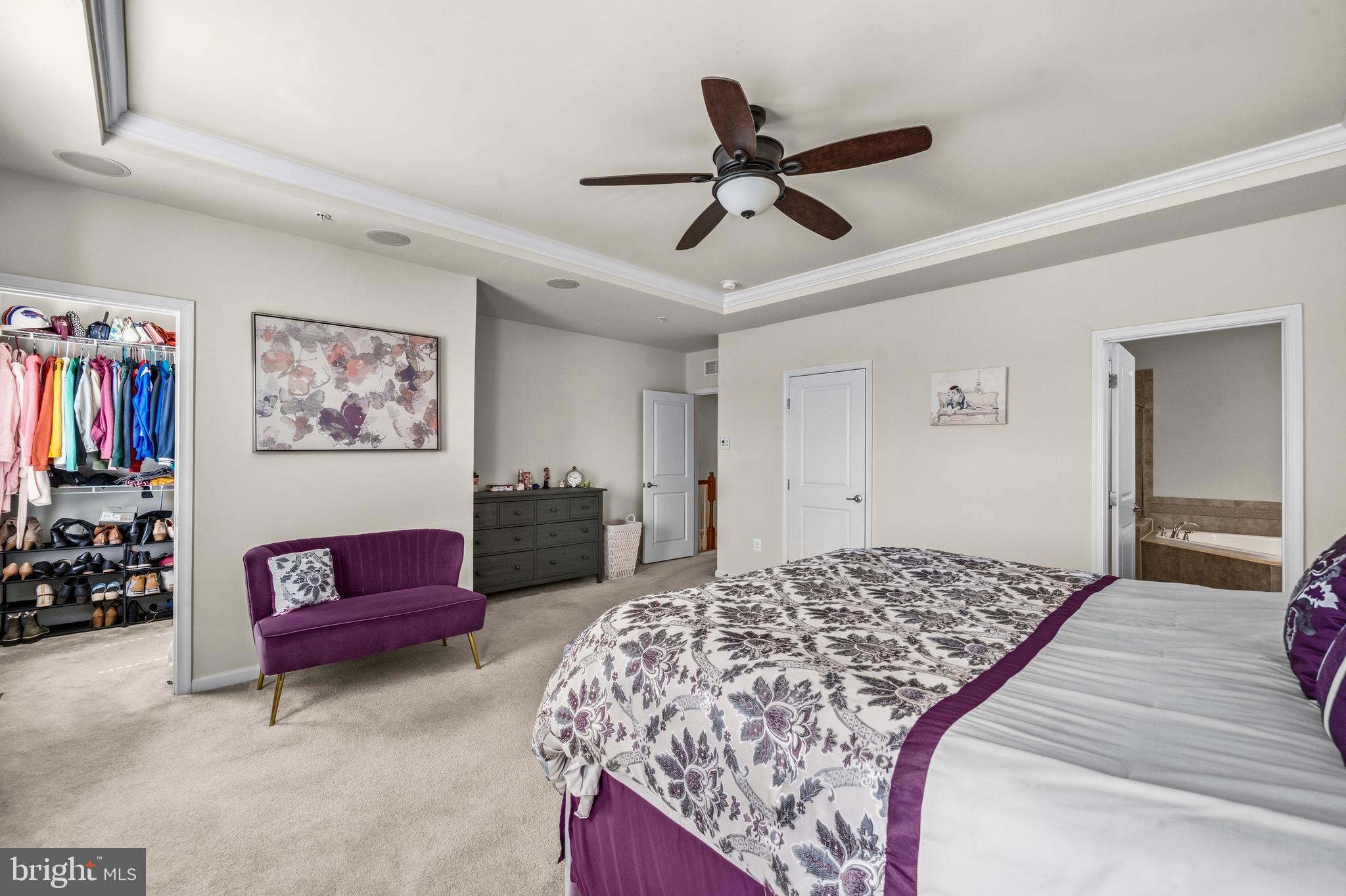 MARKET SQUARE - Residential