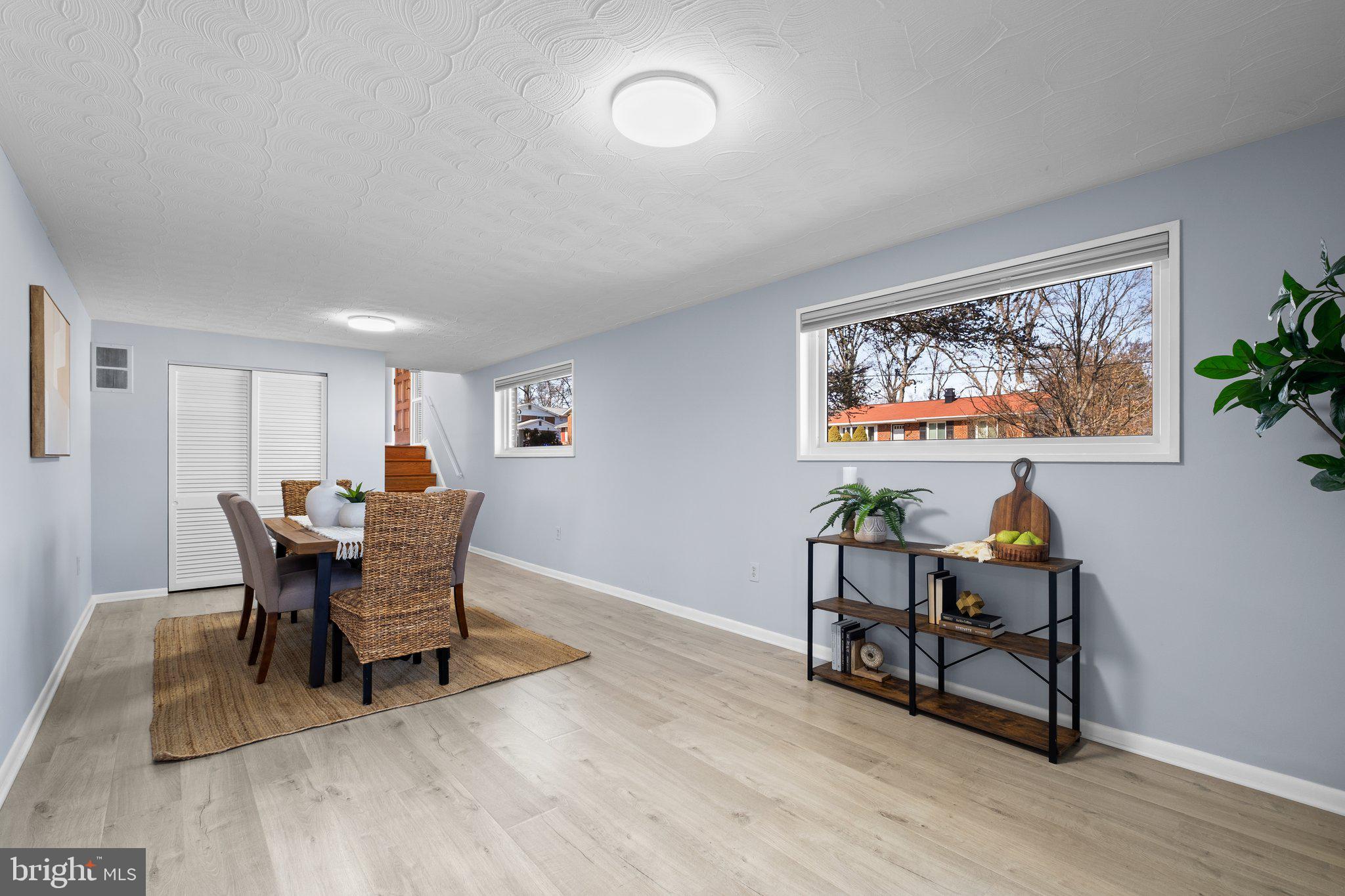 COLLEGE PARK ESTATES - Residential