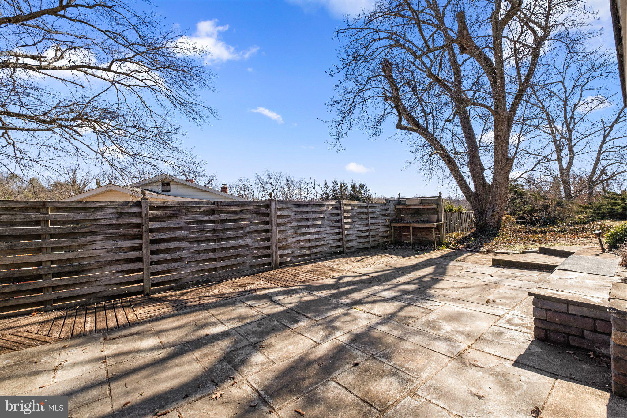 COLLEGE PARK ESTATES - Residential