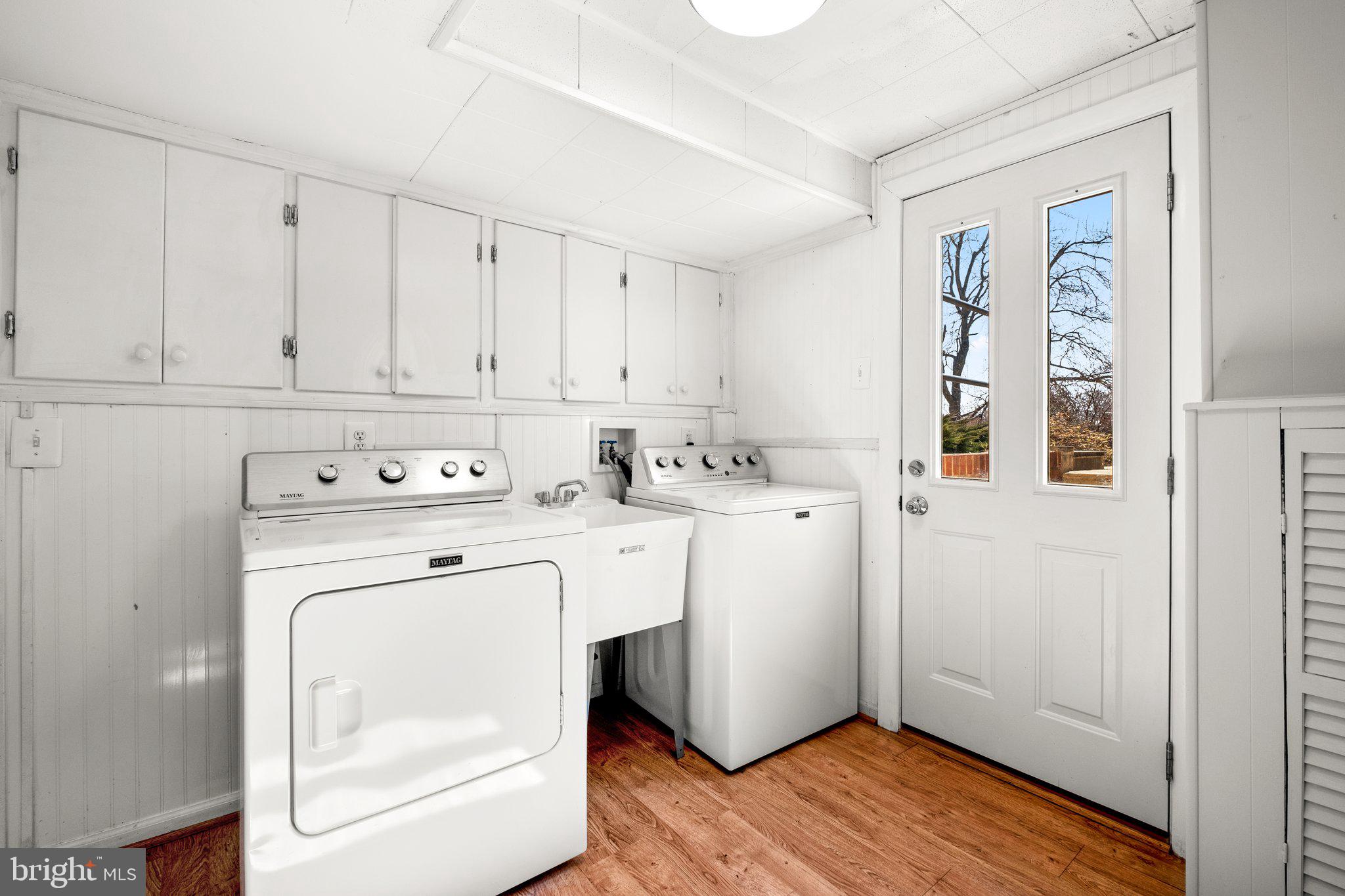 COLLEGE PARK ESTATES - Residential