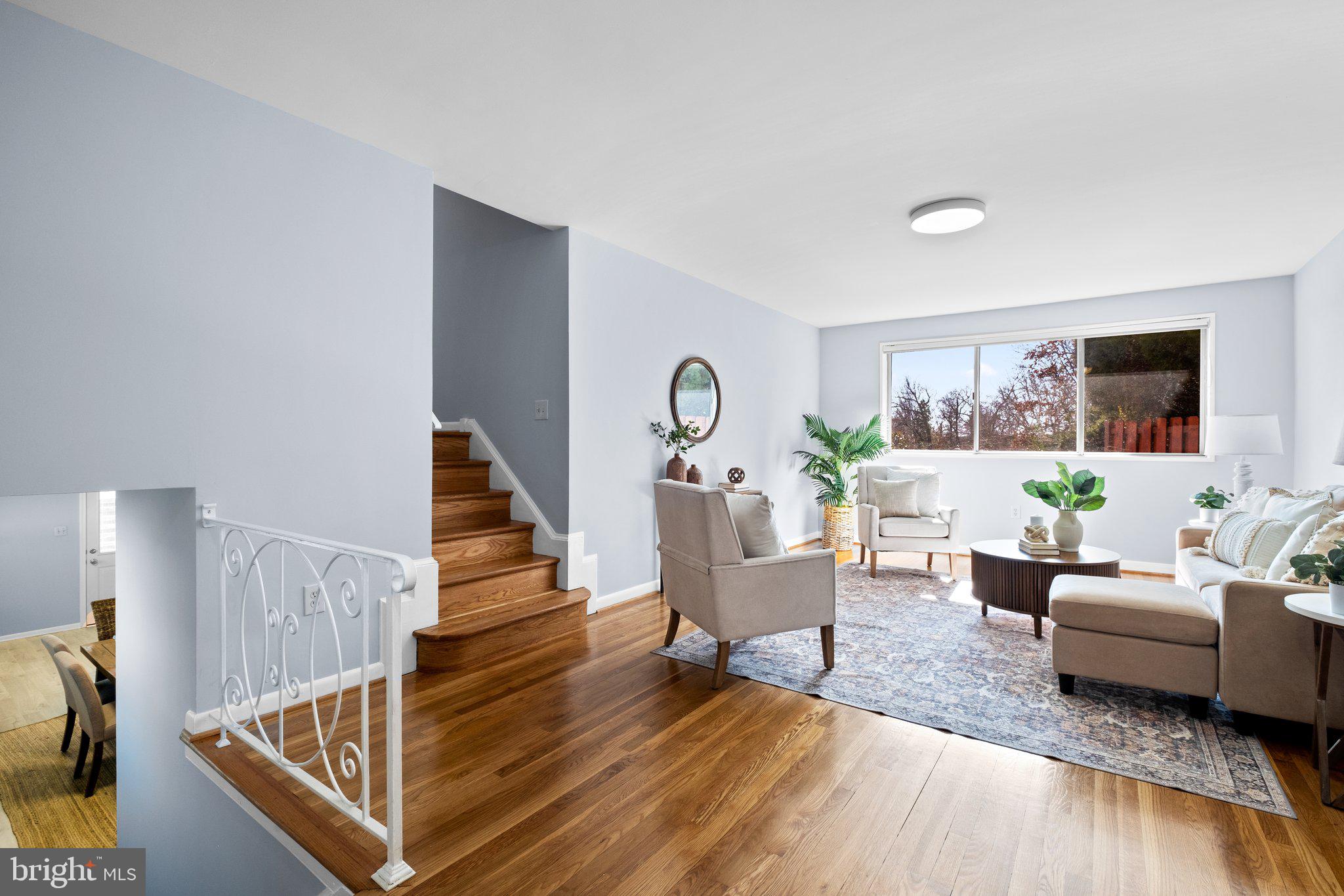 COLLEGE PARK ESTATES - Residential