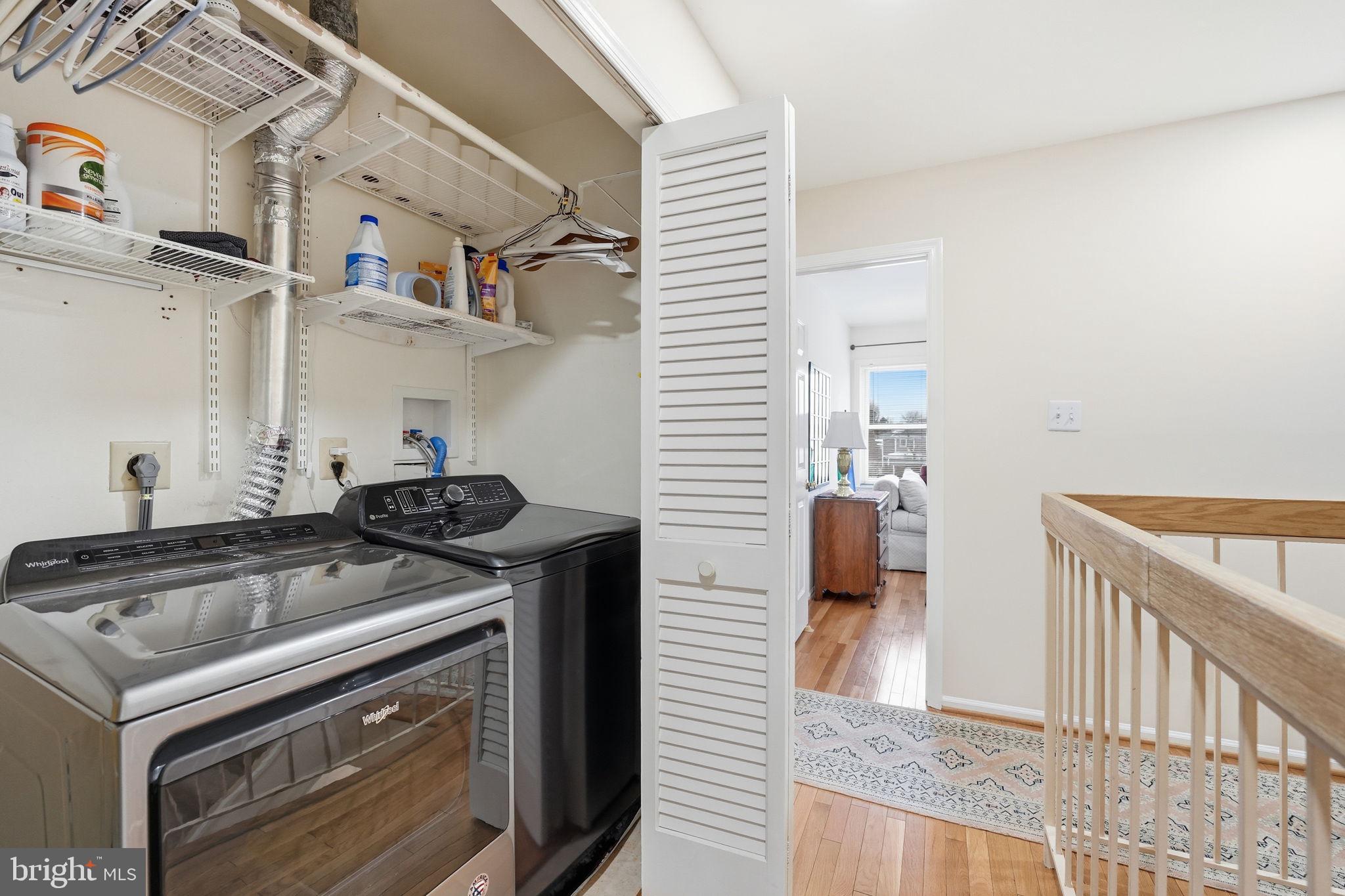 MCLEAN PARK MANOR - Residential