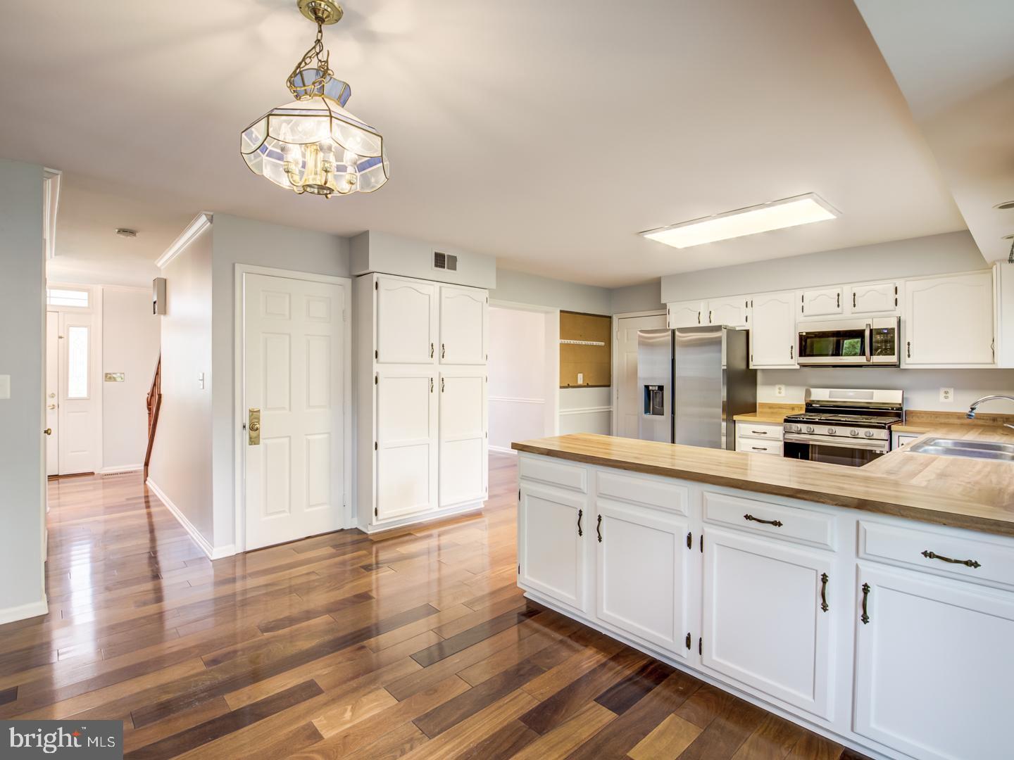 THE DOWNS - Residential