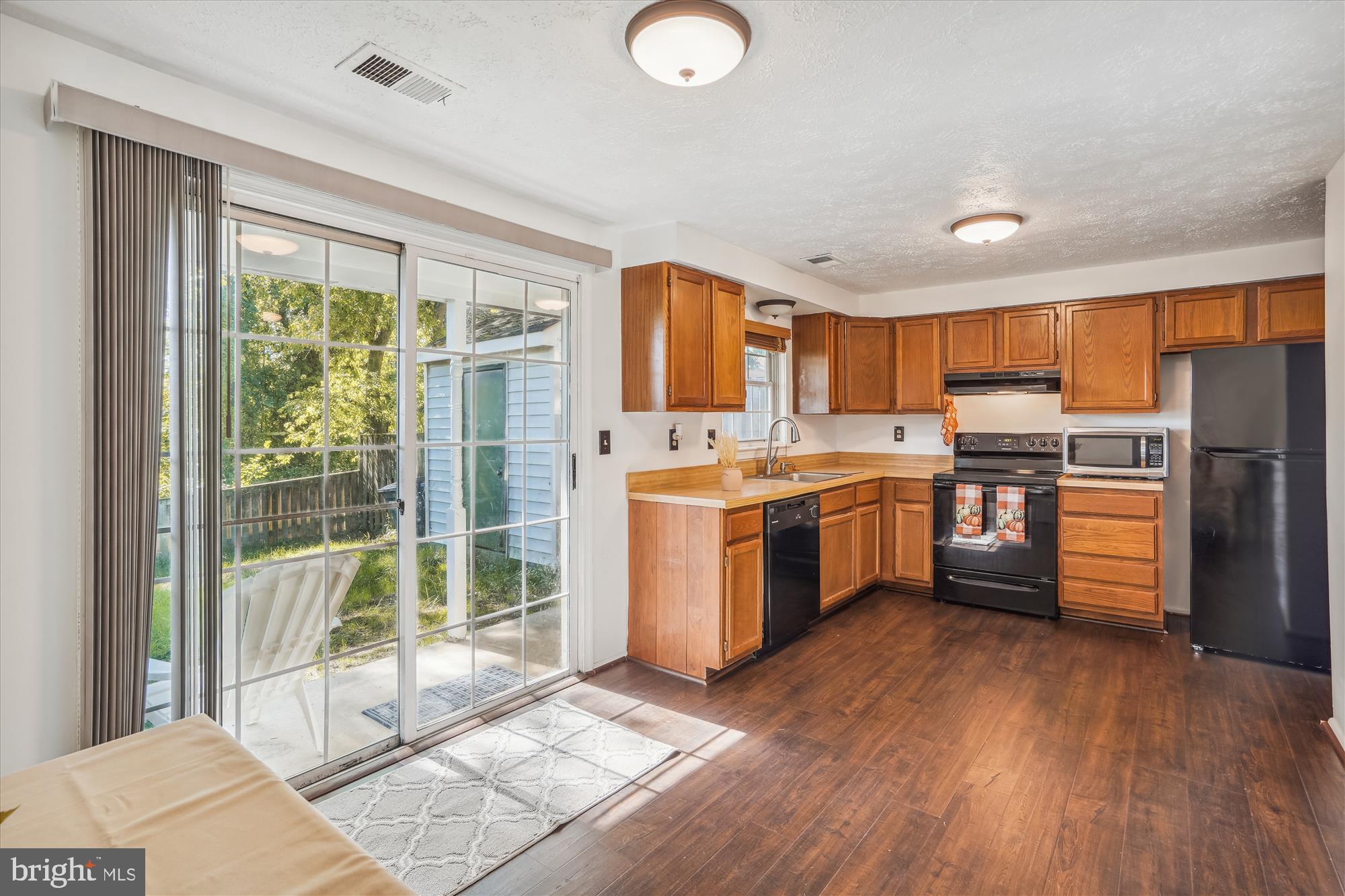 MARLBOROUGH TOWNE - Residential