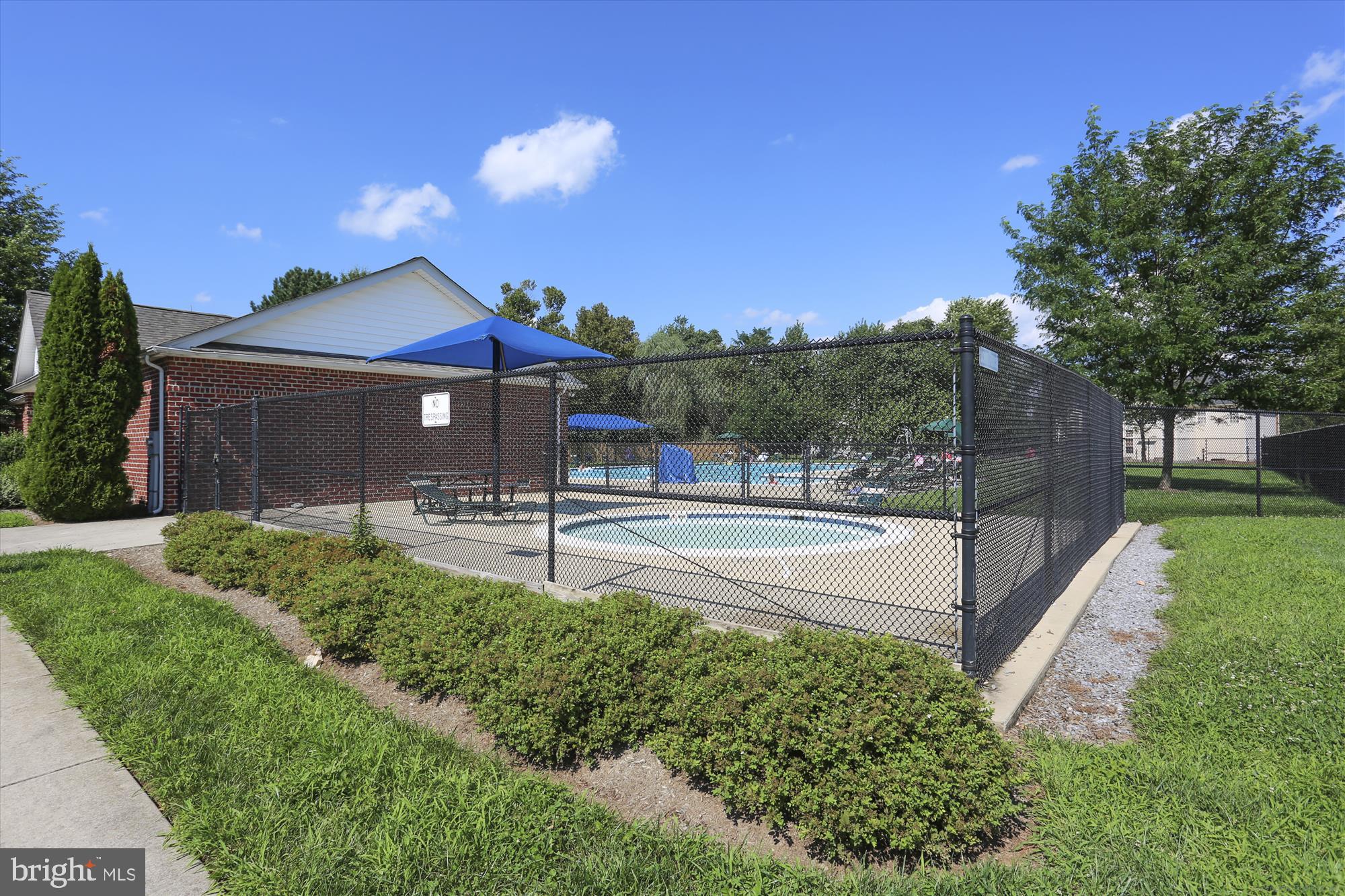 RIDGEVIEW II - Residential