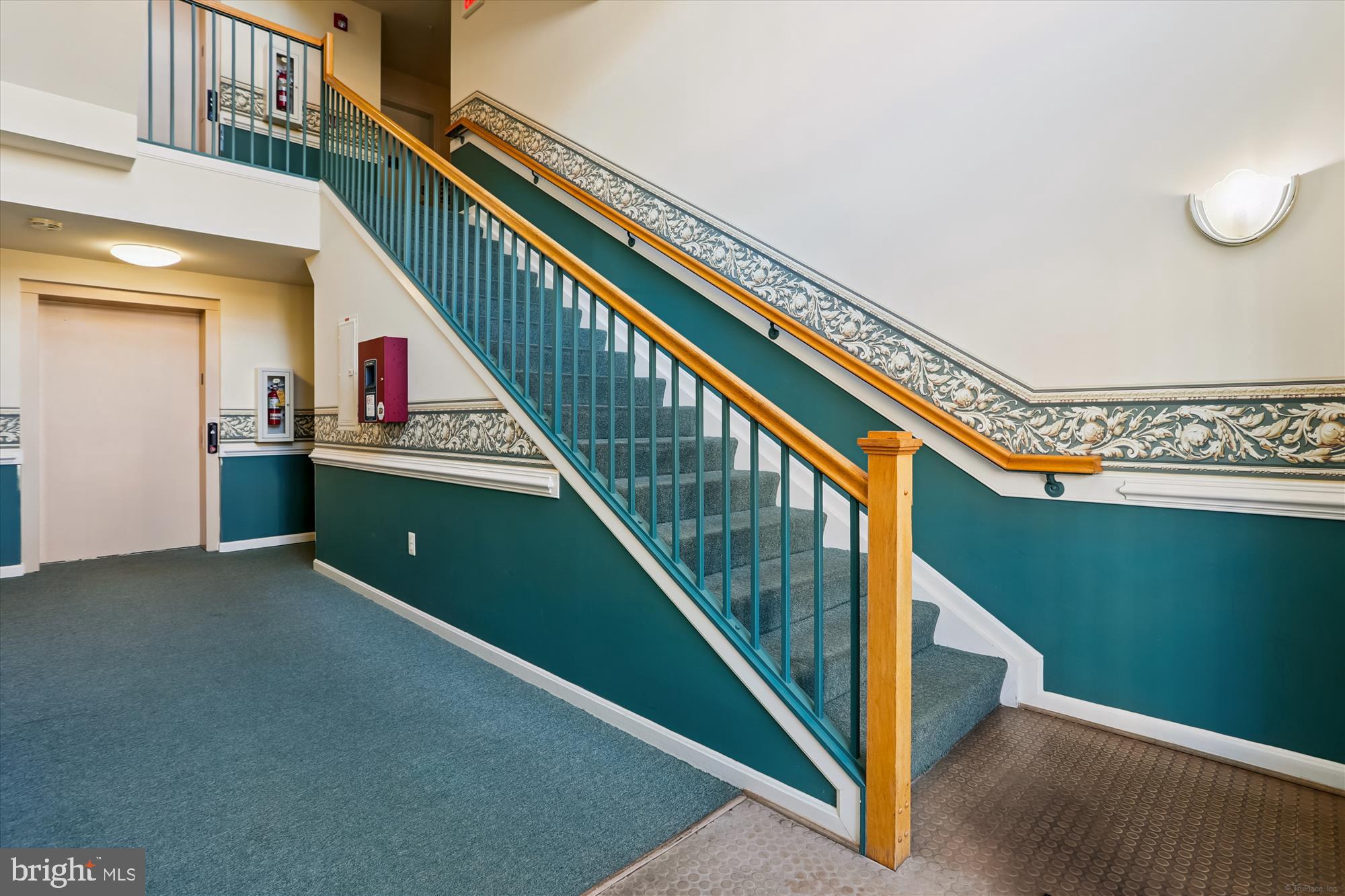 RIDGEVIEW II - Residential