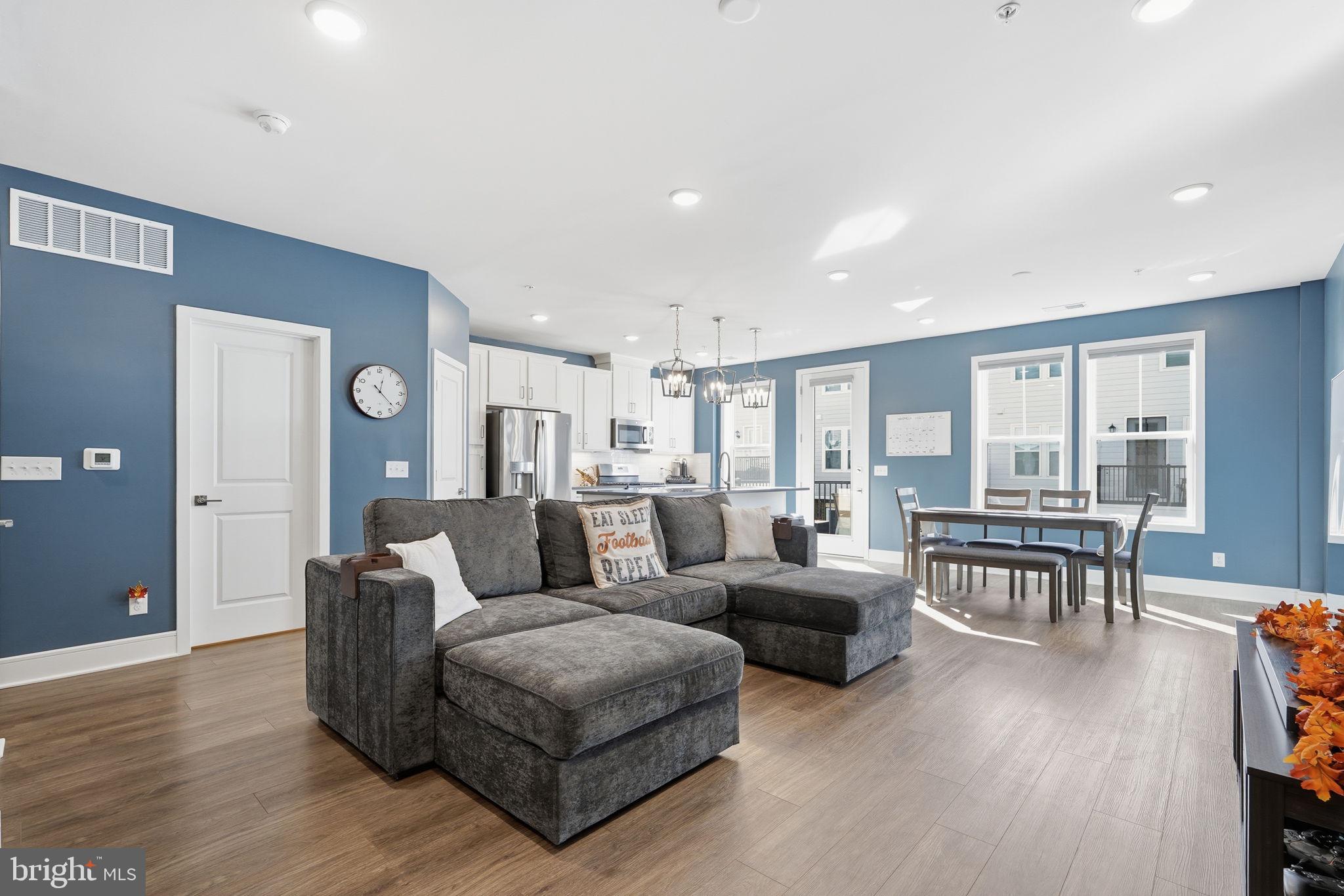 GOOSE CREEK VILLAGE CONDOMINIUM - Residential