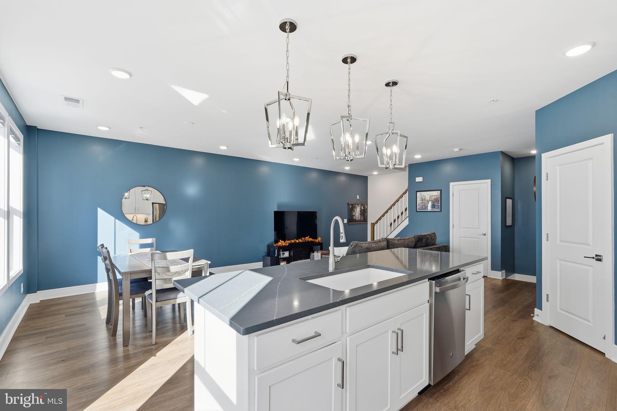 GOOSE CREEK VILLAGE CONDOMINIUM - Residential