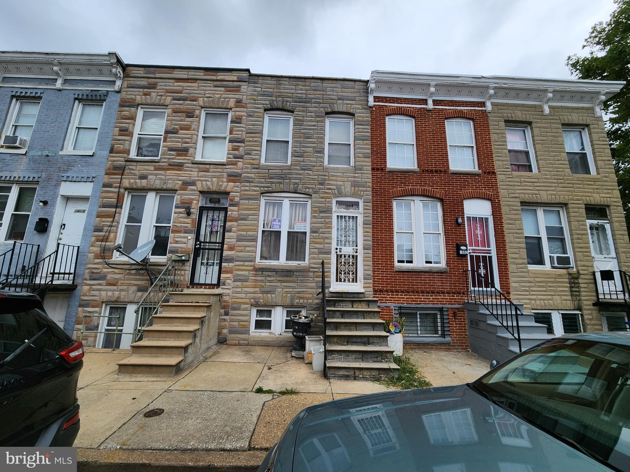 ONLINE AUCTION: Bidding begins 8/21/2025 @ 10:00 AM. Bidding ends 8/25/2025 @ 11:10 AM. List Price is Suggested Opening Bid. Deposit: $5,000.
2 Story Townhouse located in the Mount Clare area of Baltimore City. Residents can enjoy the nearby attractions such as the Mount Clare Junctions Shopping Center, Westside Shopping Center, Carroll Park, Carroll Park Golf Course, Grace Medical Center, University of Maryland Medical Center, & B&O Railroad Musuem. Property is believed to be vacant. Easy Access to Major Traffic Artery Wilkens Ave. See below for more information.