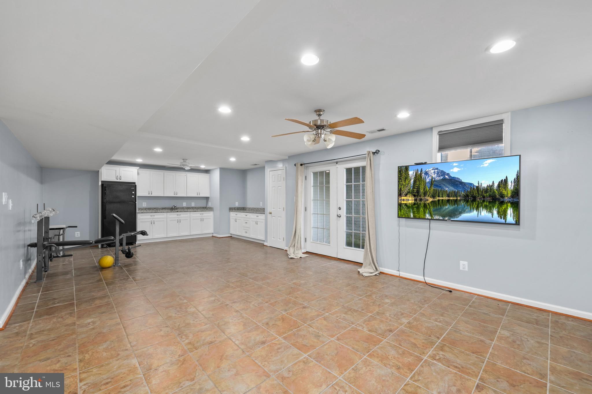 LEELAND STATION - Residential