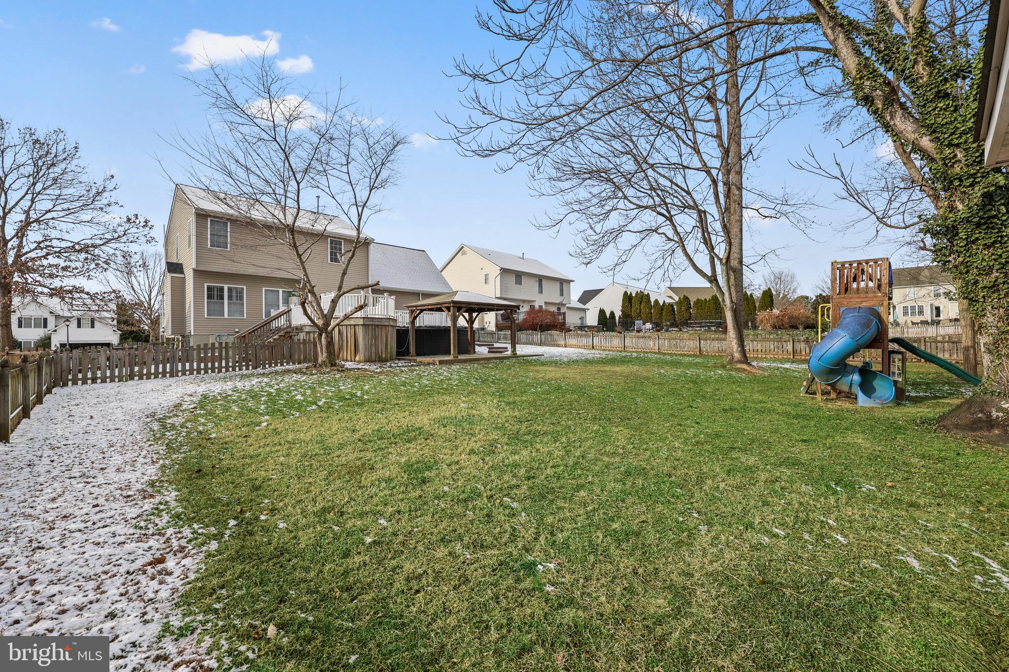 LEELAND STATION - Residential