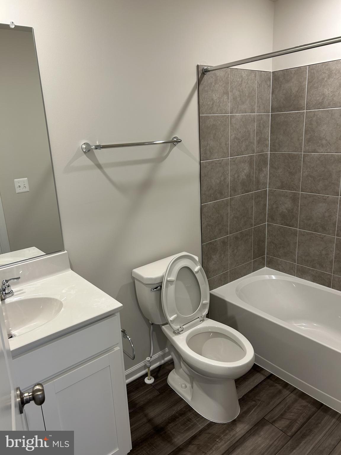 WILLOW GLEN - Residential Lease