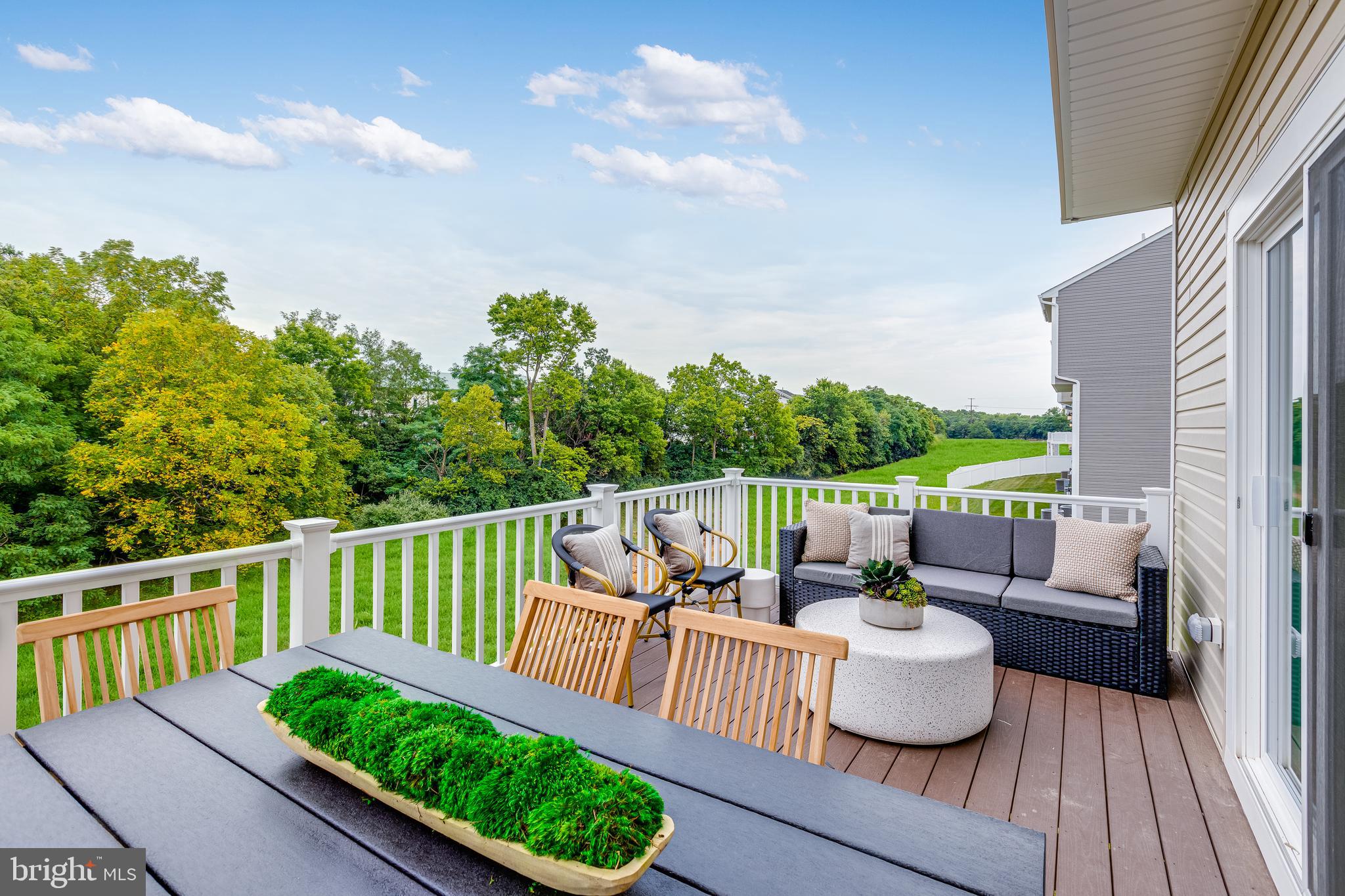 WILLOW GLEN - Residential Lease