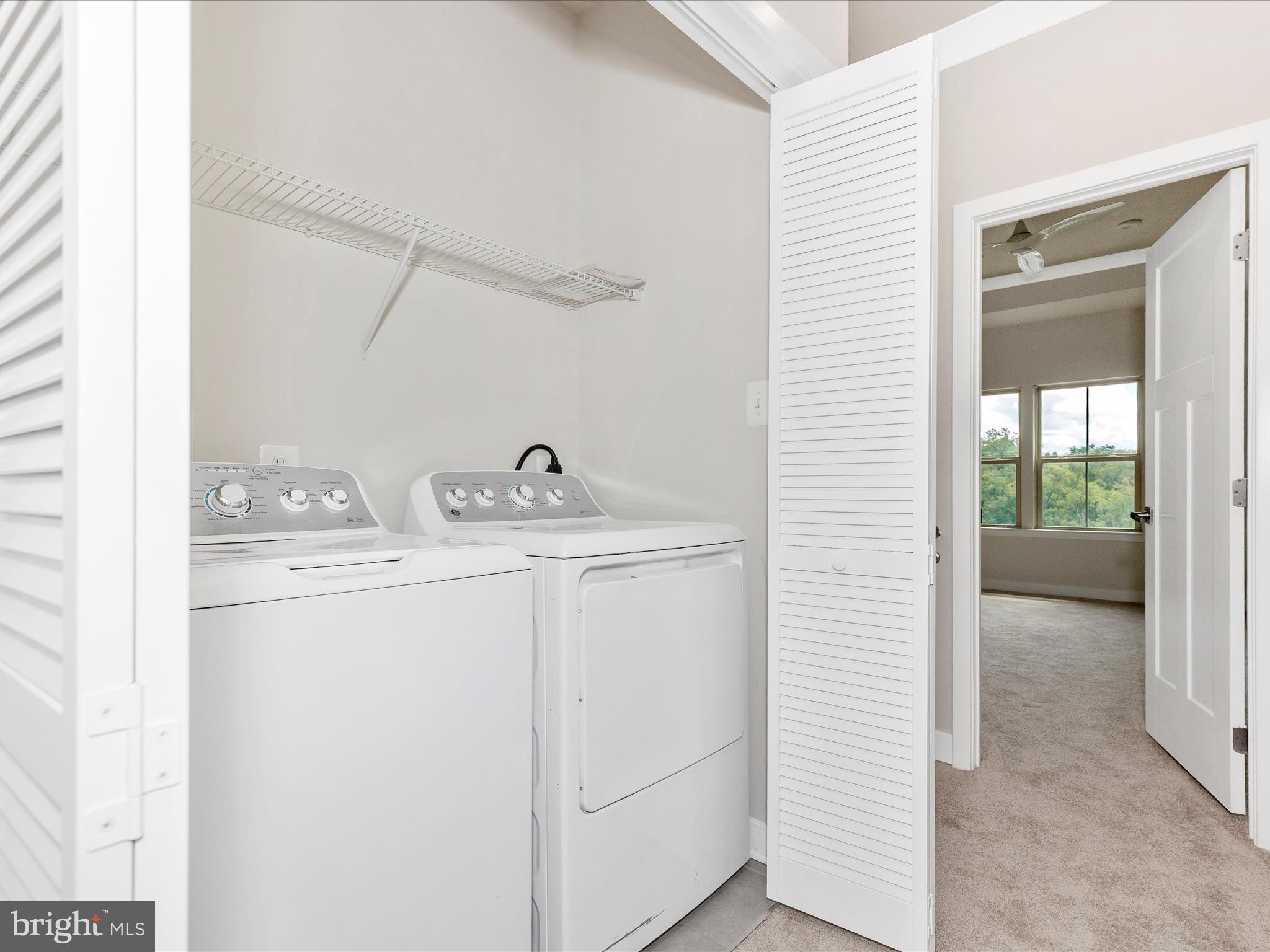 OAKDALE VILLAGE - Residential