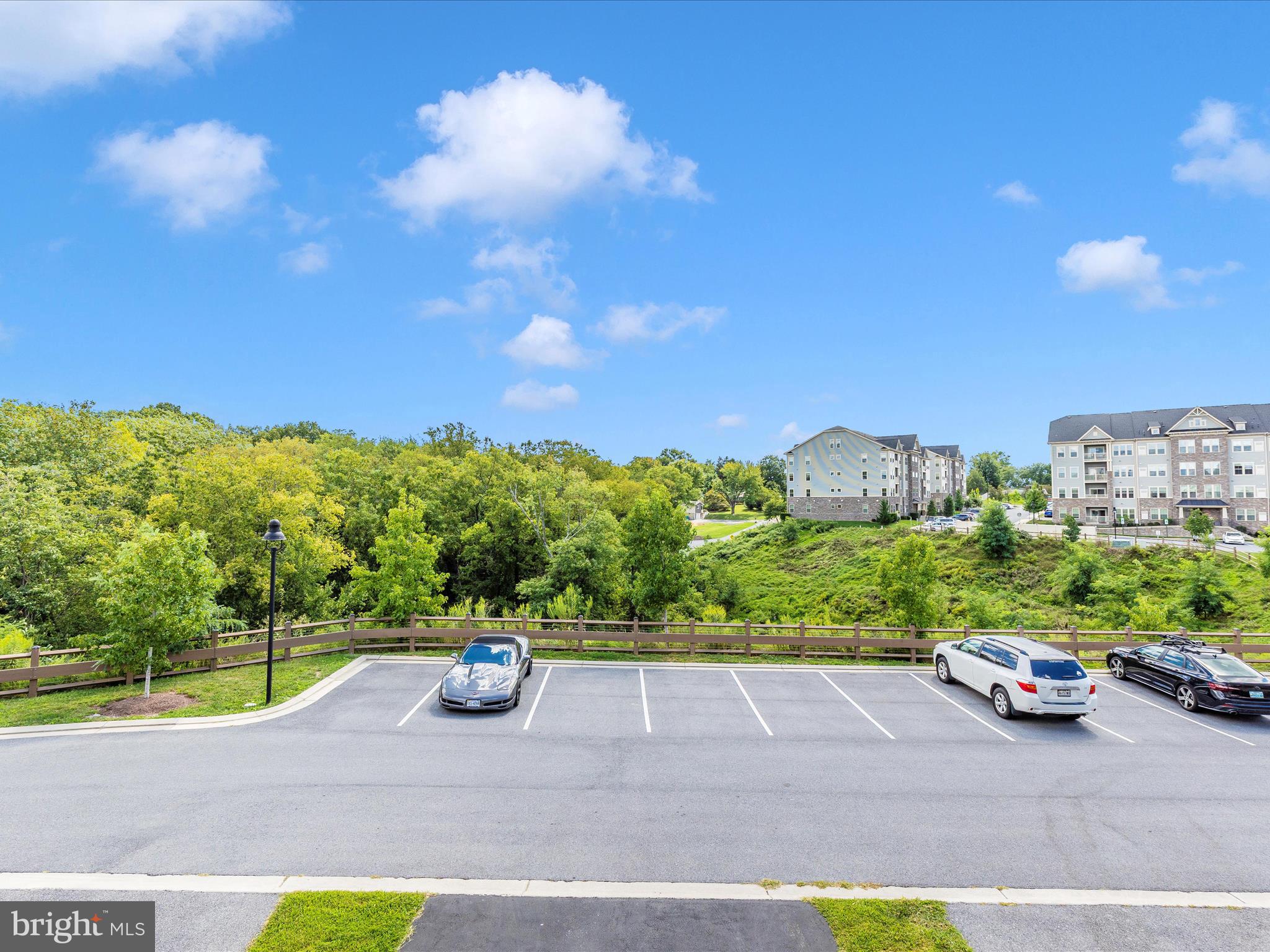 OAKDALE VILLAGE - Residential